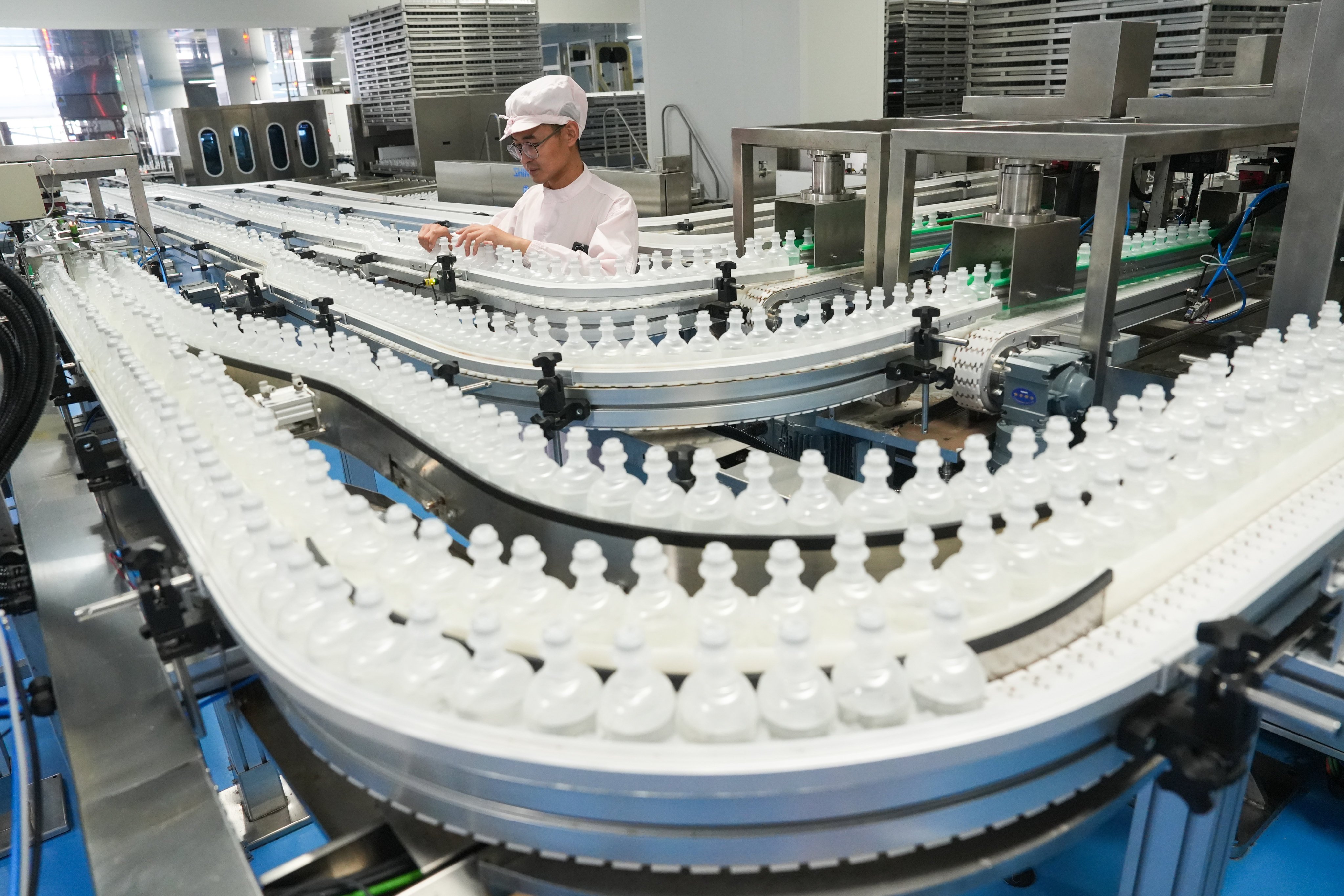 Despite the headwinds, there is growing interest from multinational pharmaceutical companies in partnering with Chinese biotech firms. Photo: Getty Images