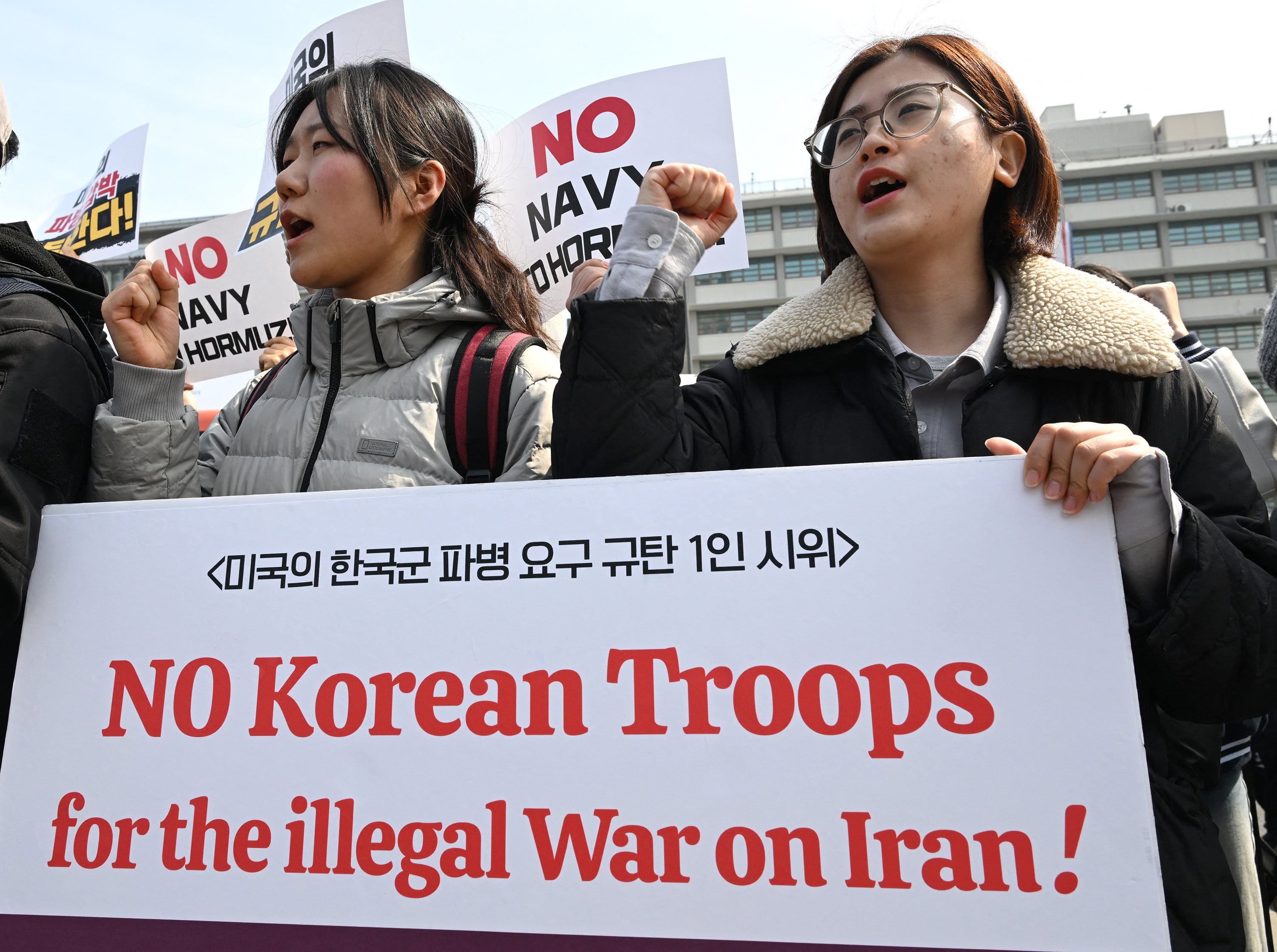 South Koreans protest against US President Donald Trump’s request to send warships to the Strait of Hormuz in front of the US embassy in Seoul on Monday. Photo: TNS
