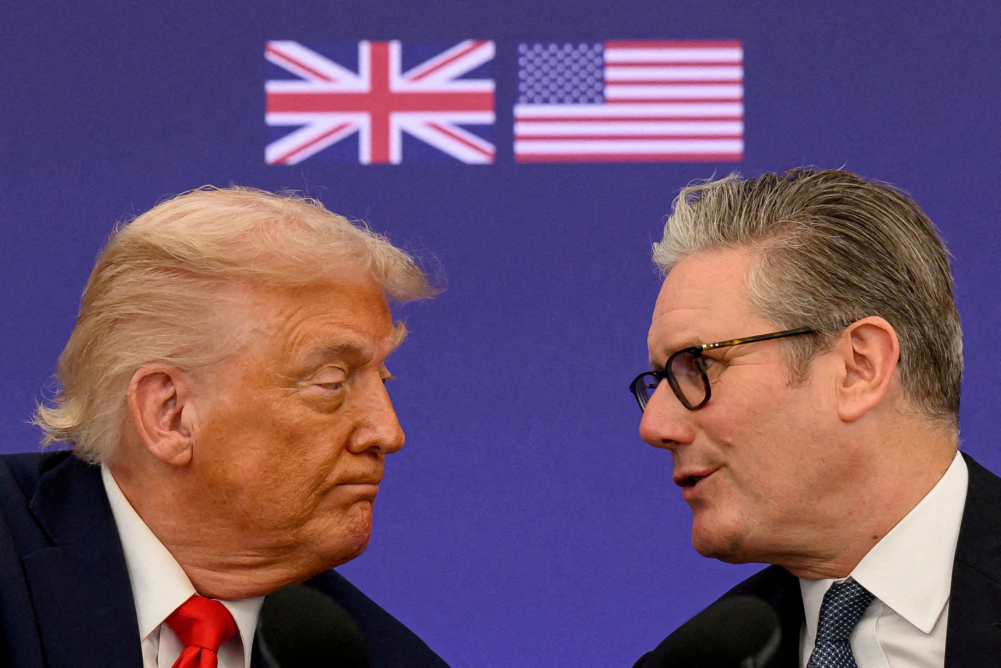 US President Donald Trump and British Prime Minister Keir Starmer announce an agreement between the two countries on September 18, 2025, in Aylesbury, Britain. Photo: Reuters