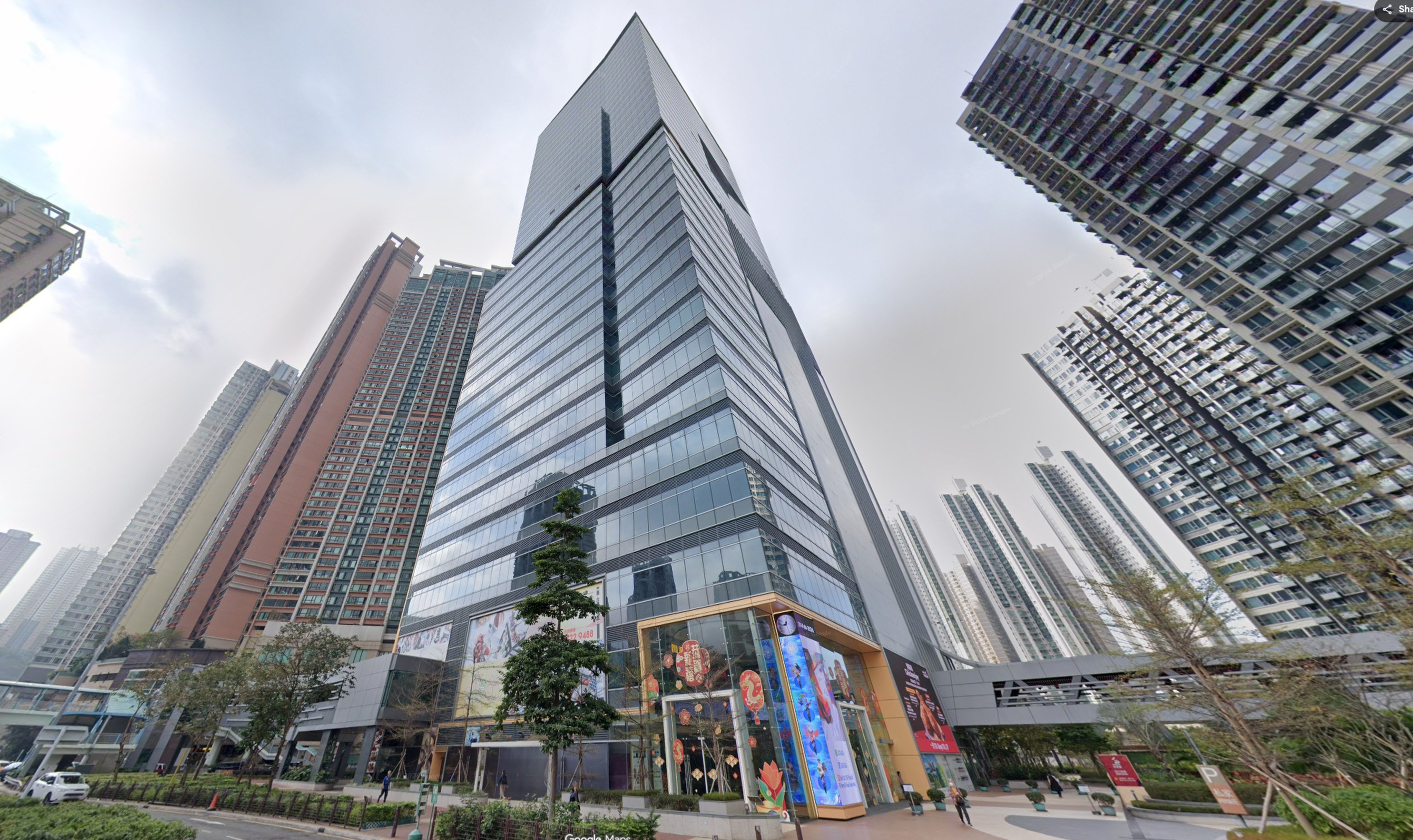 The accident took place at 88 Yueng Uk Road in Tsuen Wan. Photo: Google