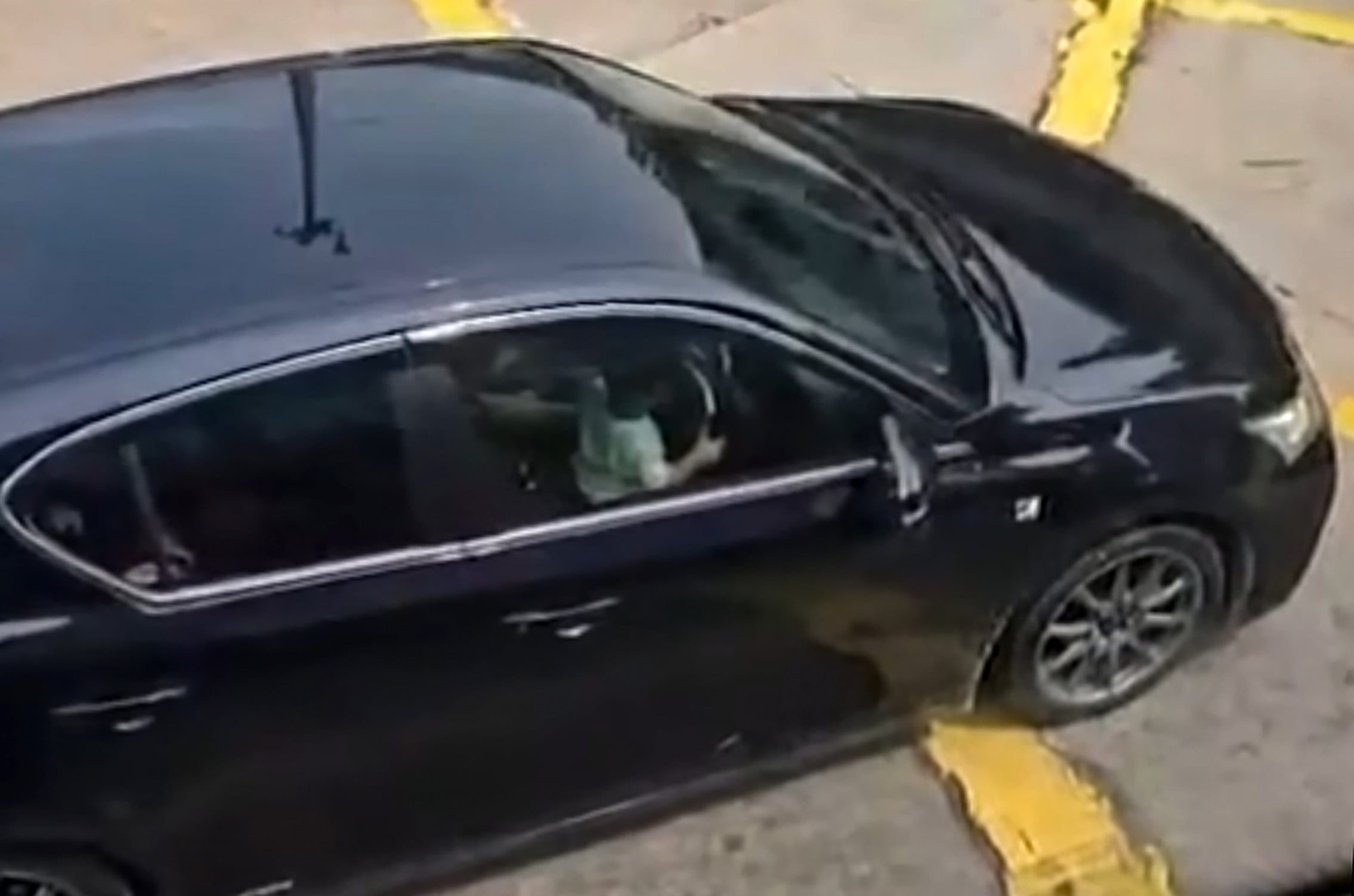 A screencap of the video that went viral on Sunday. Photo: Facebook/tuenmunlocals