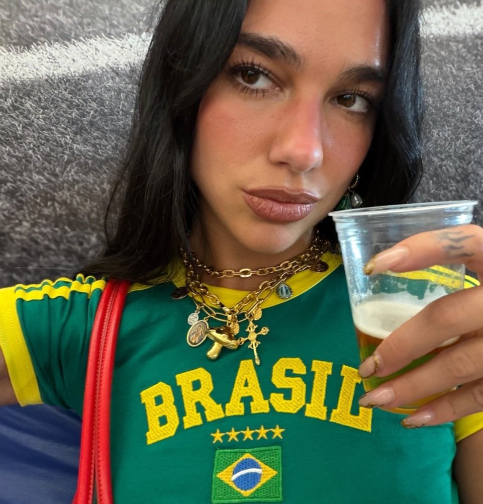 Dua Lipa is a fan of charms. Photo: @dualipa/Instagram