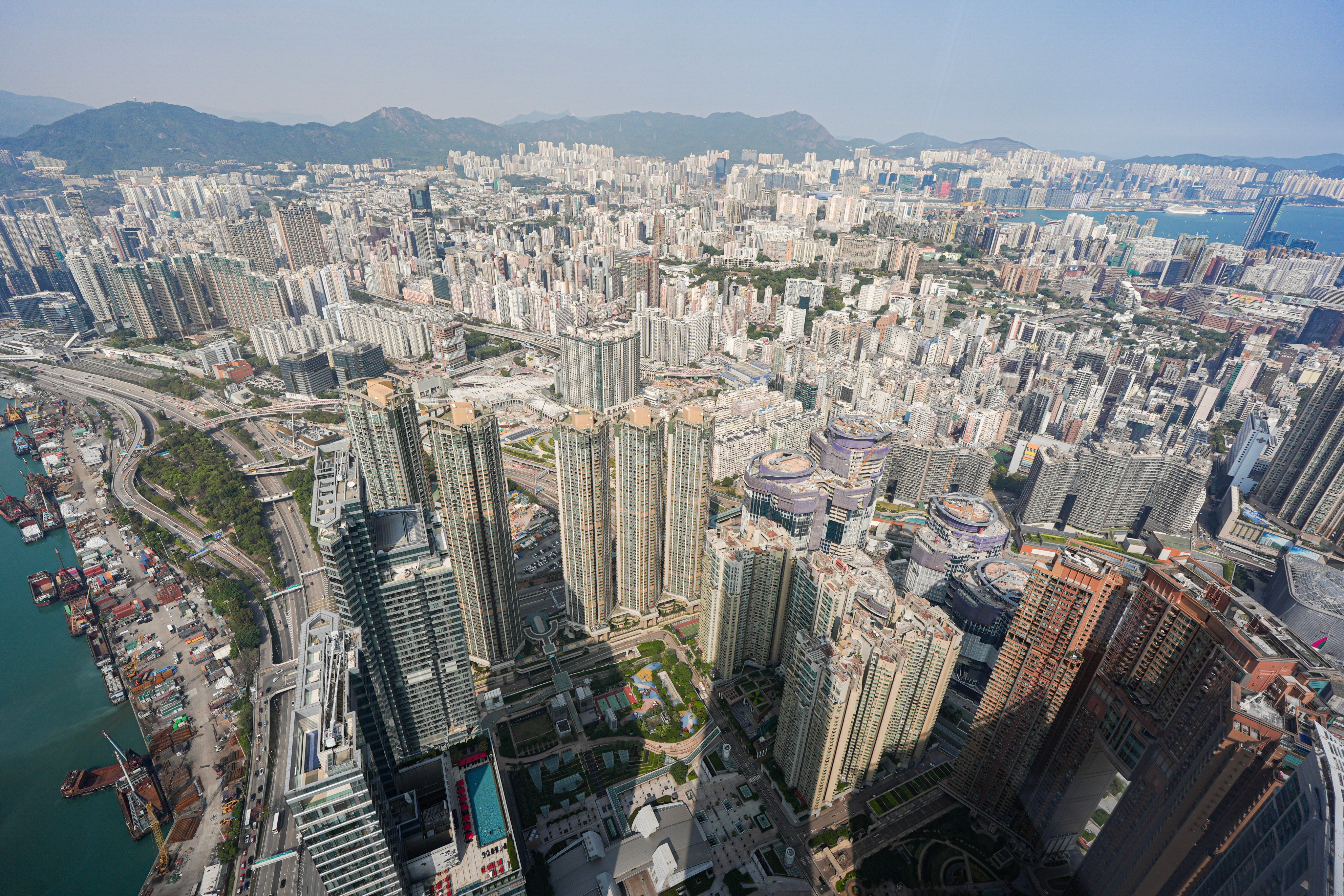 A view of Kowloon photographed from the Sky100 observation deck. Photo: Eugene Lee