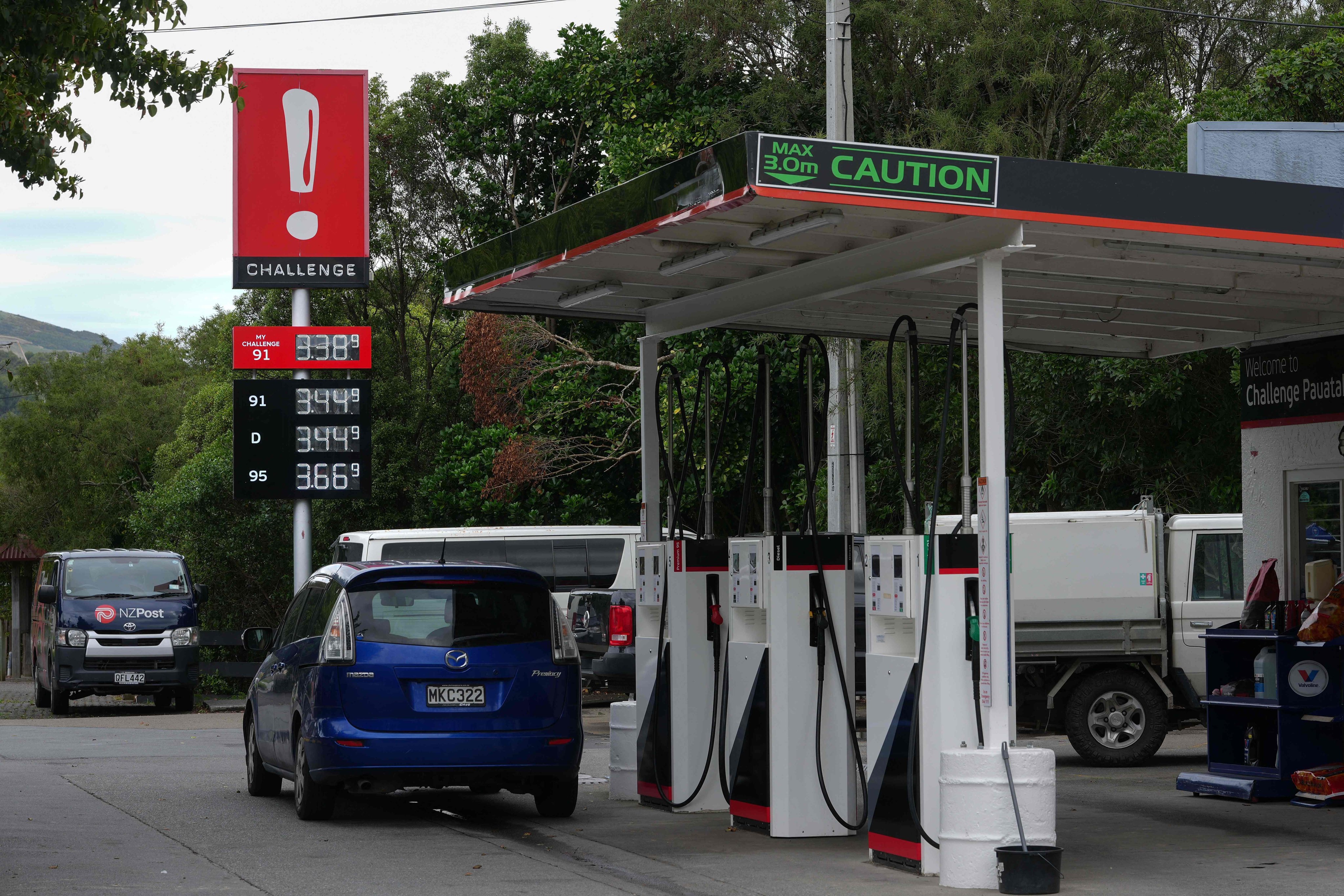 A petrol station in the village of Pauatahanui, in Wellington, New Zealand, on March 27. A surge in oil prices since the start of the Middle East war has sent fuel costs spiralling. Photo: AFP