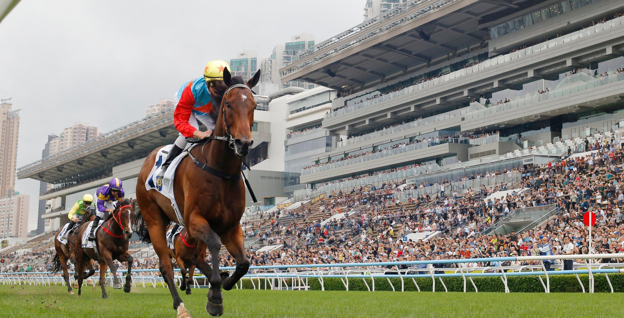 Ka Ying Rising and Zac Purton destroy their opponents once again in Sha Tin.