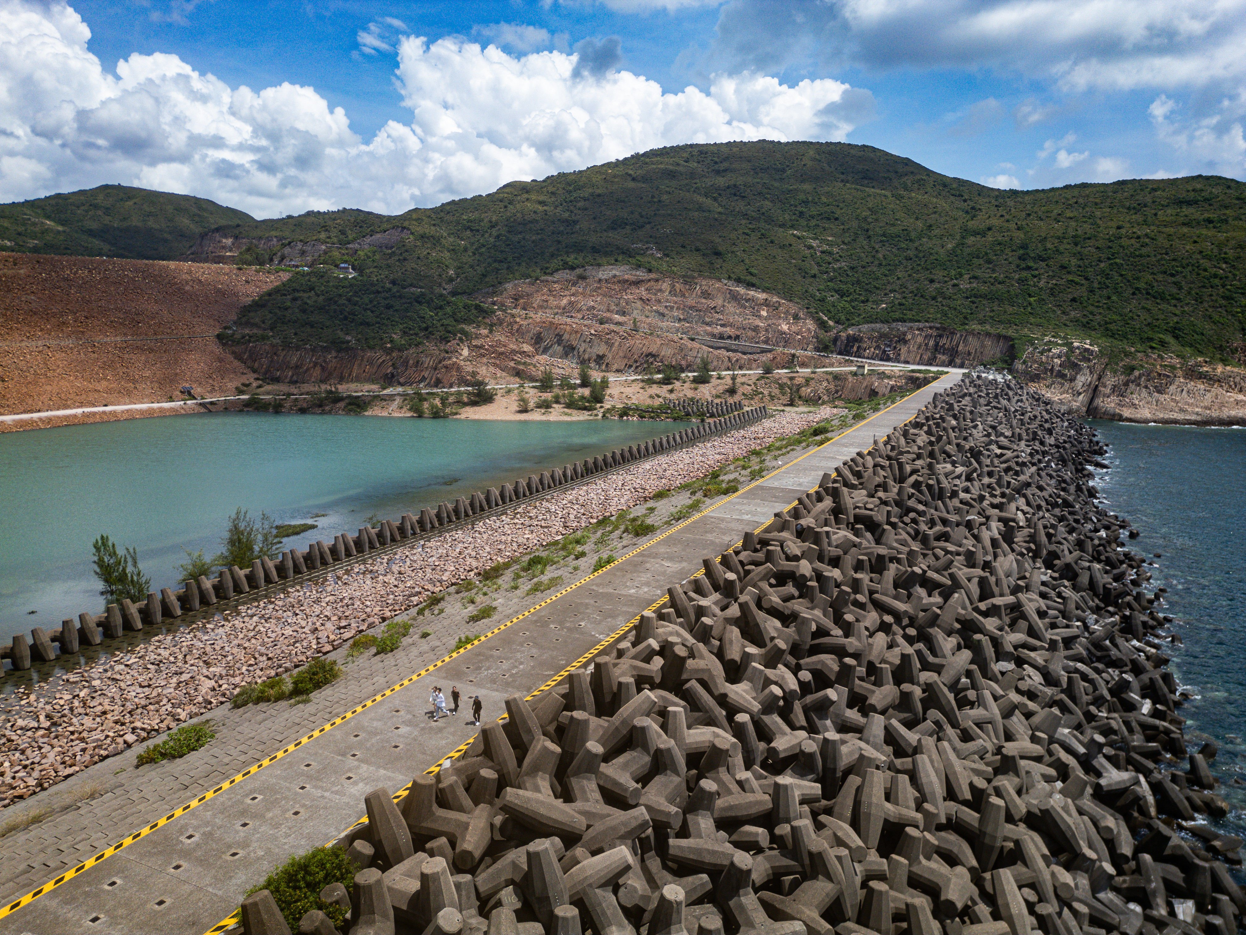 The East Dam has become an increasingly popular tourist attraction in recent years. Photo: Eugene Lee