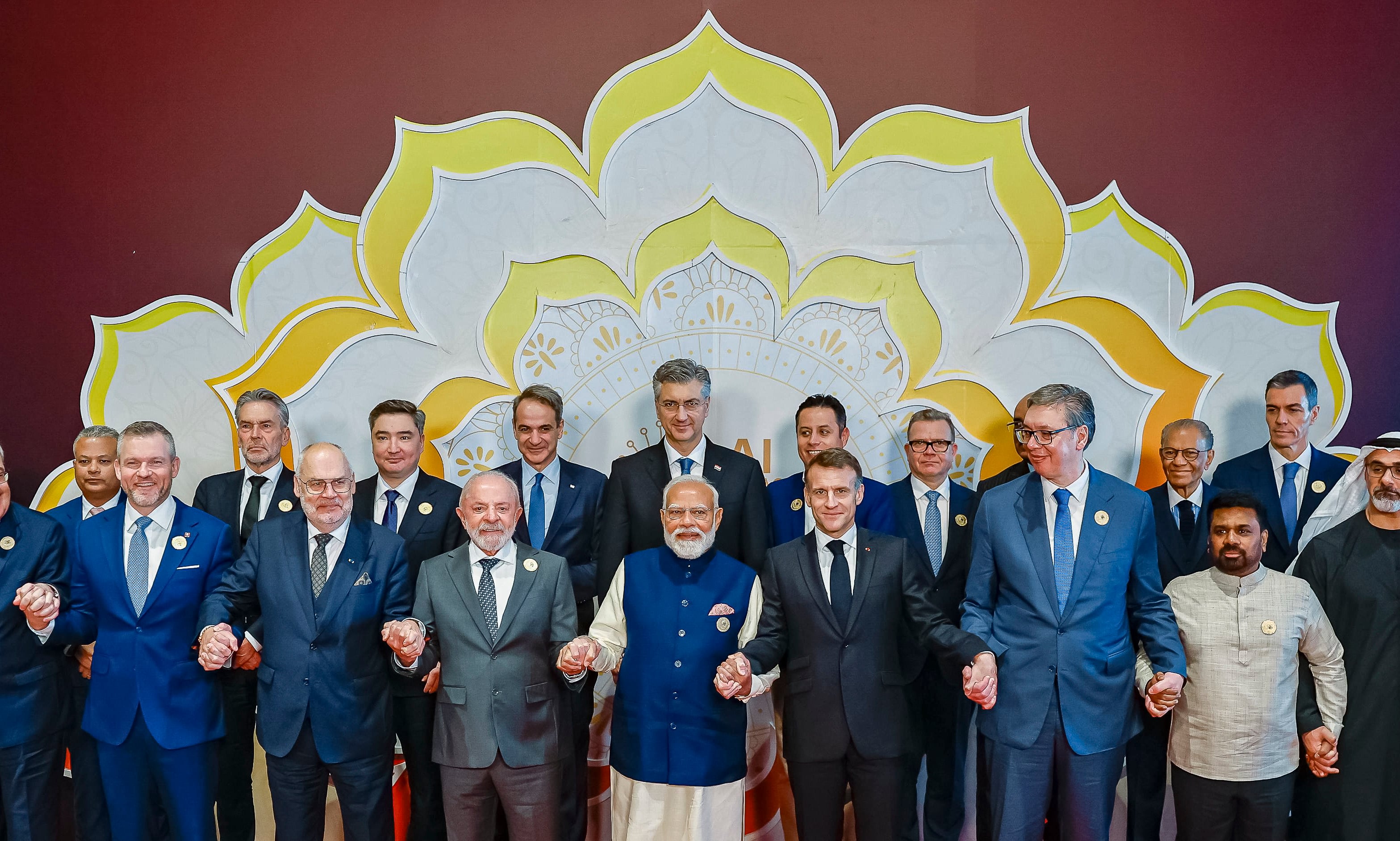 Leaders attend the AI Impact Summit at Bharat Mandapam in New Delhi, India, on February 19. Photo: Agencia Brazil/dpa