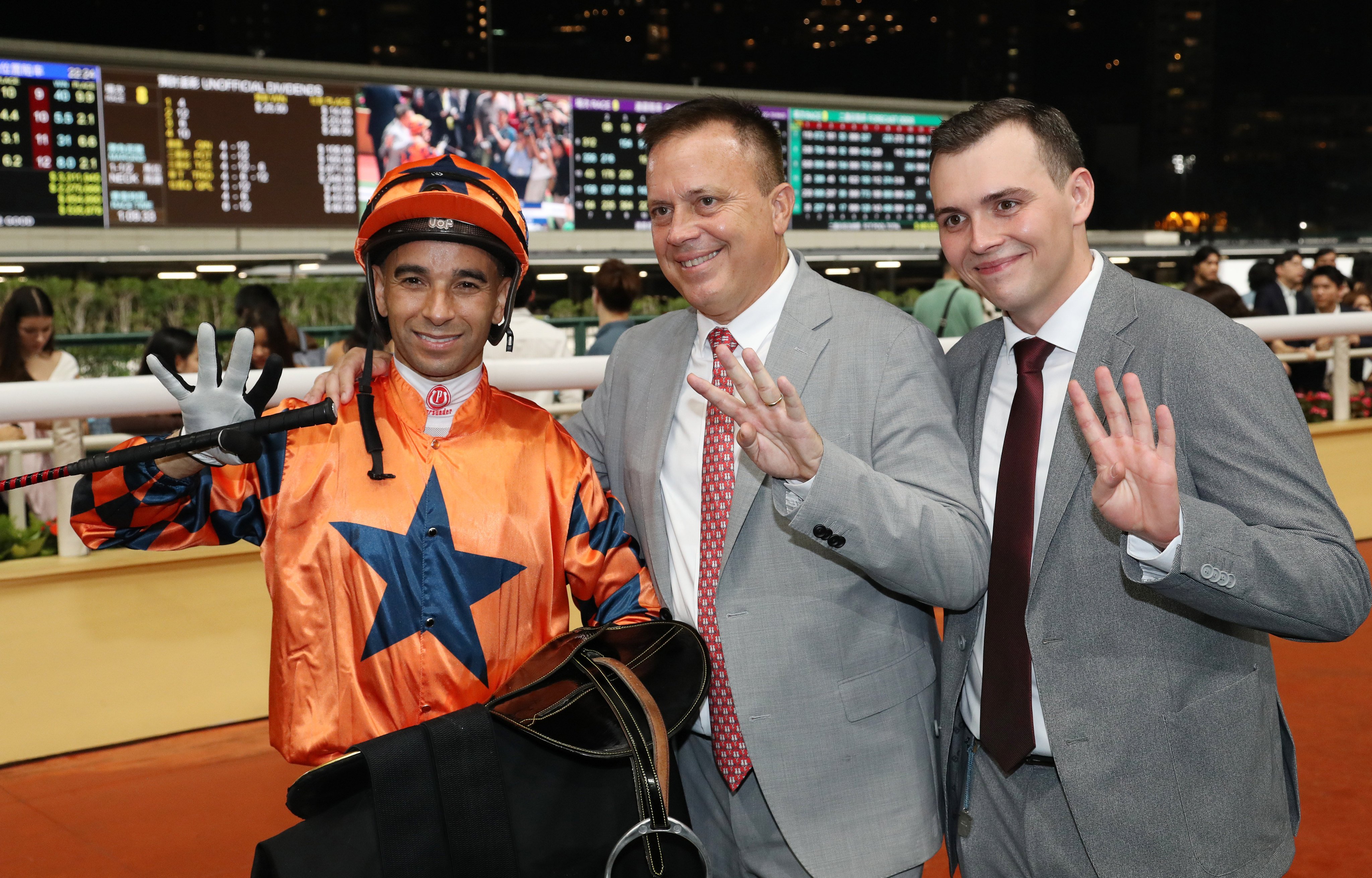 Perfect General seals a four-timer for Joao Moreira and Caspar Fownes at Happy Valley. Photos: Kenneth Chan.