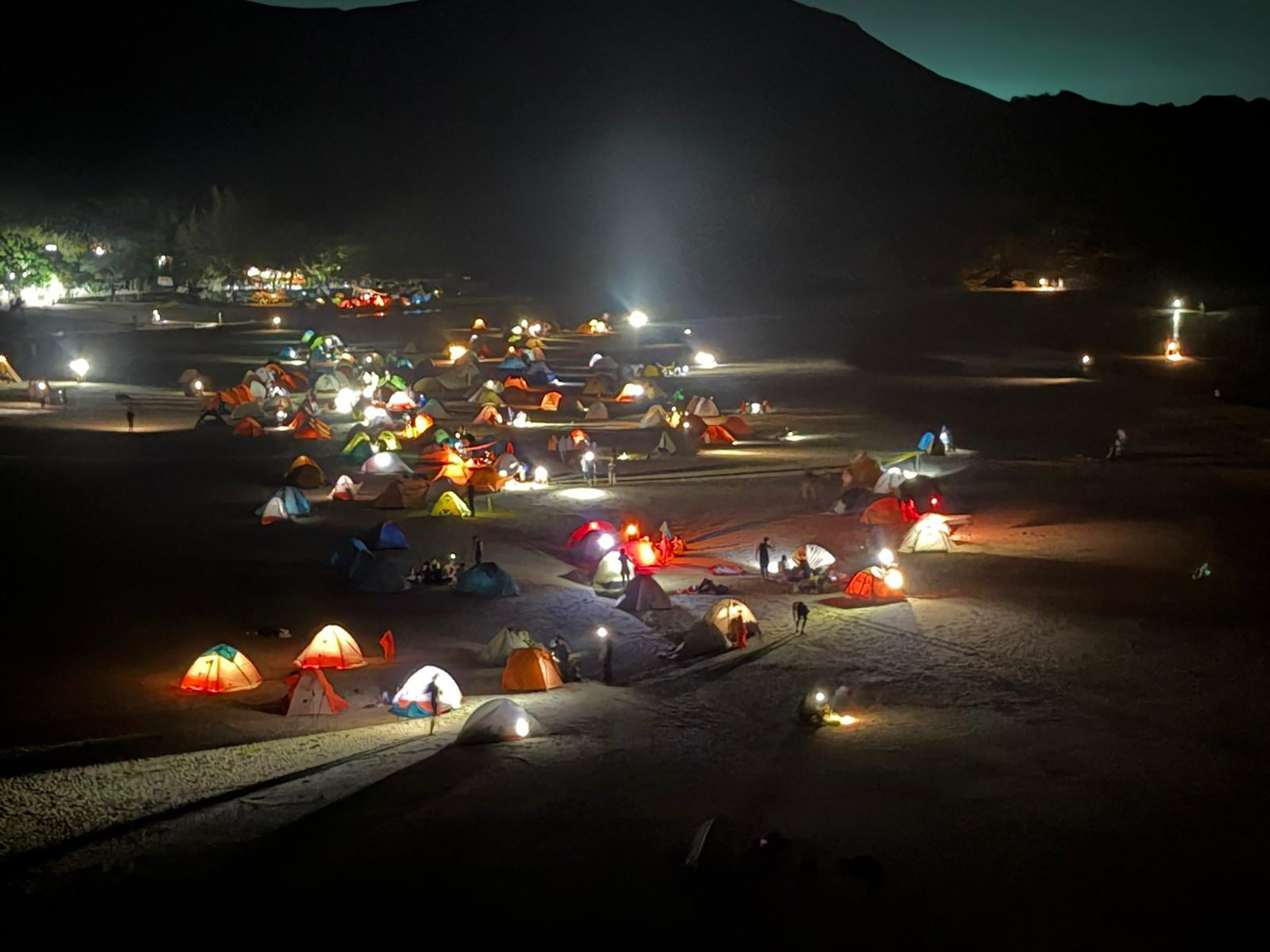 A campsite at Ham Tin Wan in Sai Kung is seen during the Easter holiday. Photo: Facebook/AFCD