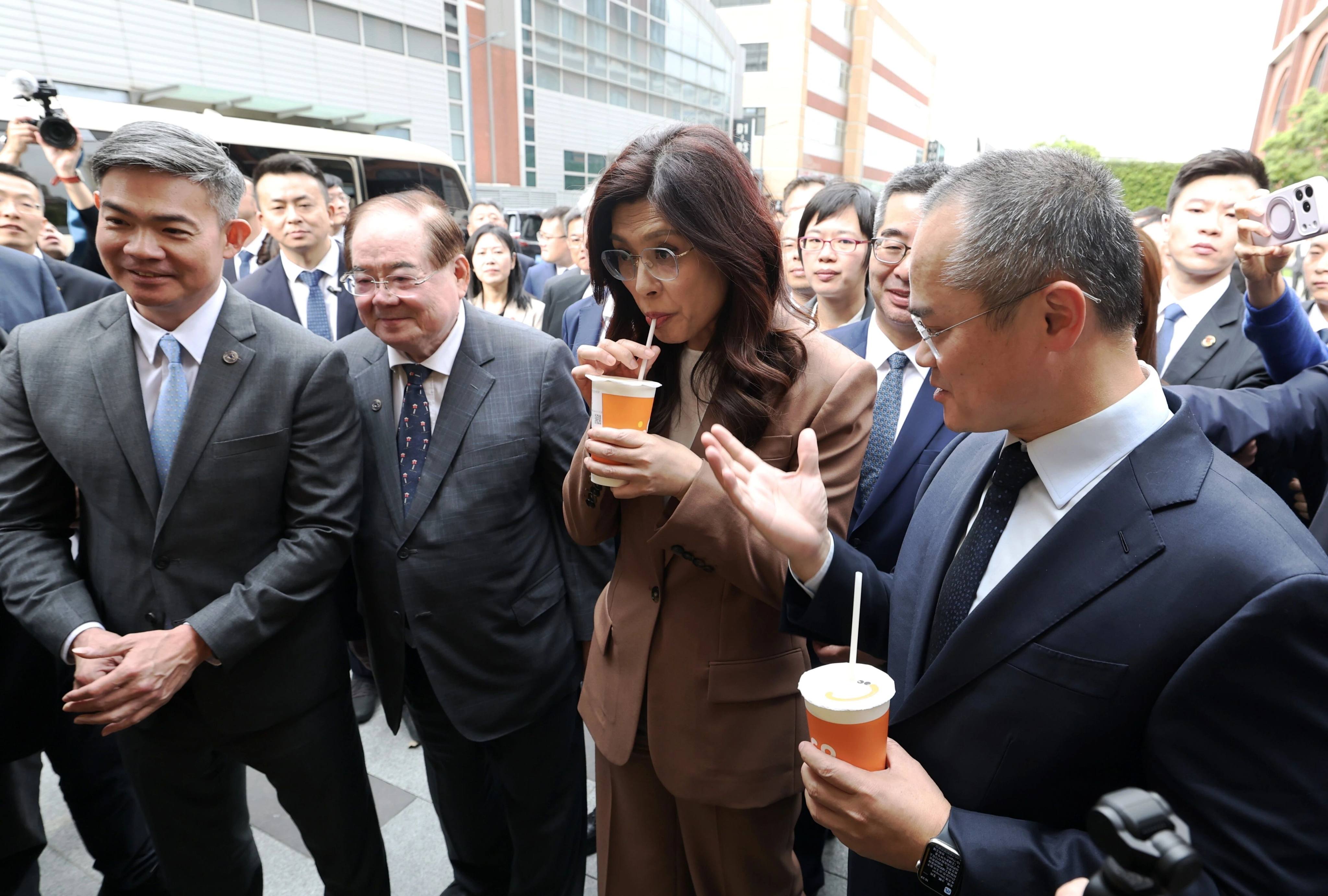 scmp.com - Alcott Wei - Taiwan should learn from mainland AI, KMT head Cheng Li-wun says