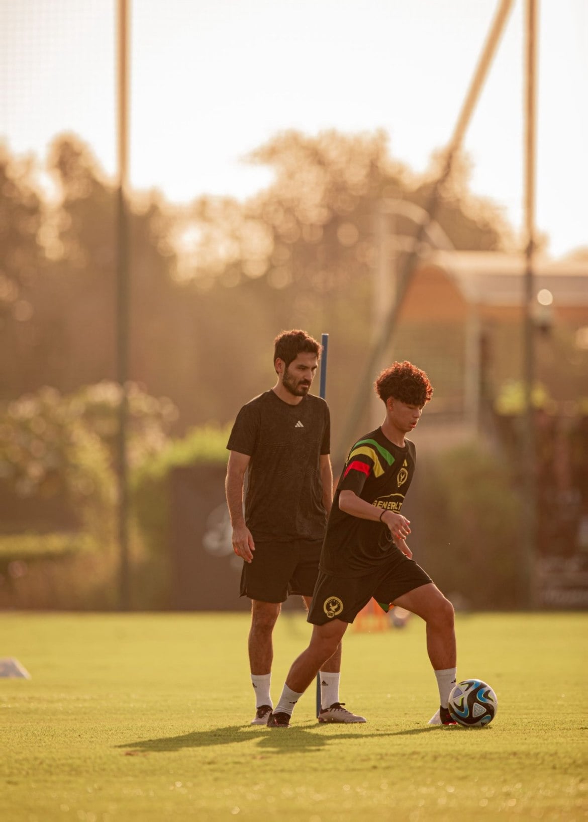 Ryan Fok (right) was one of six Gulf United players to have a private training session with German star Ilkay Gundogan. Photo: Gulf United
