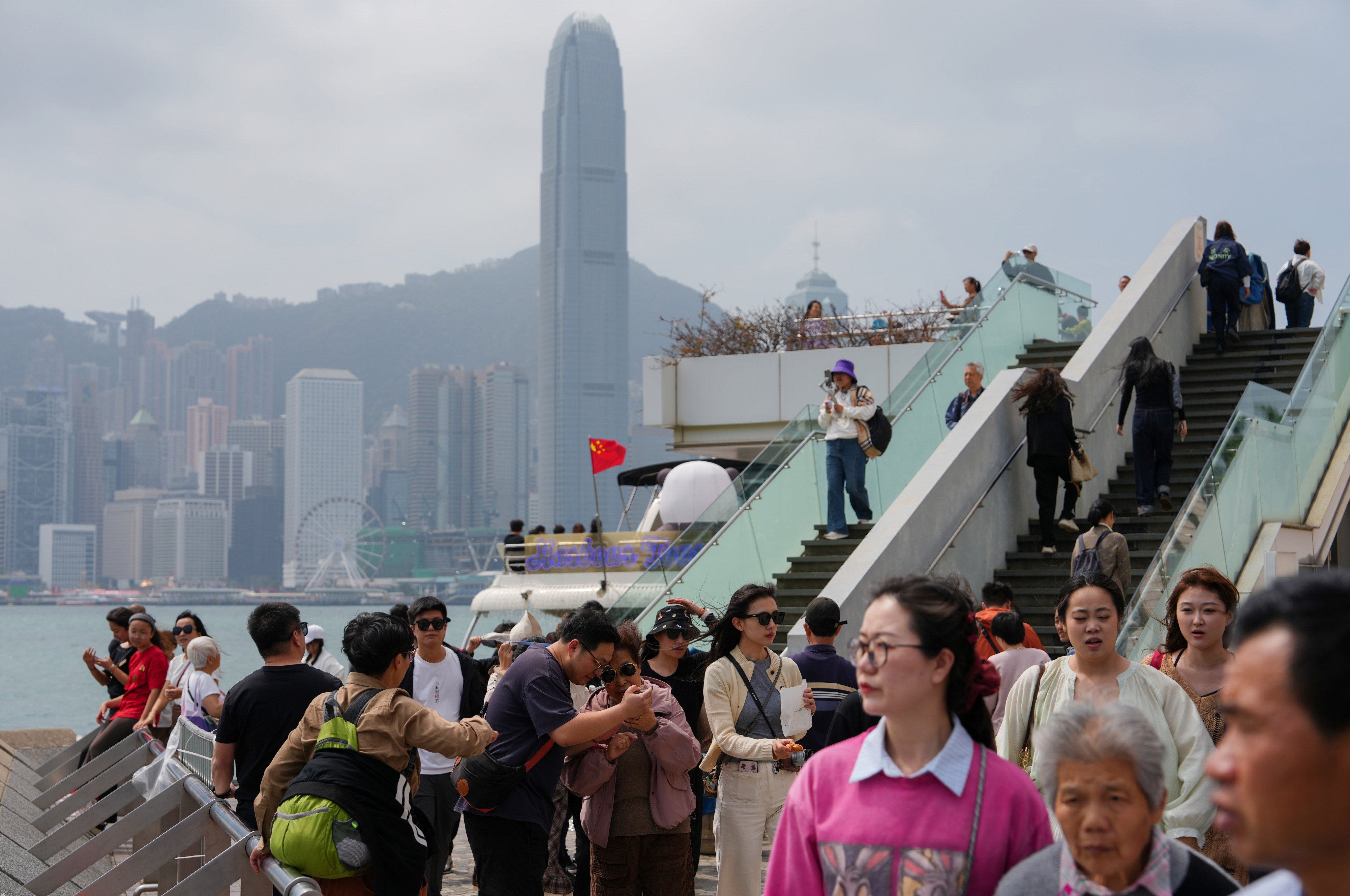 scmp.com - Matthew Cheng - Cheap tours blamed for coerced shopping in Hong Kong: tourism experts