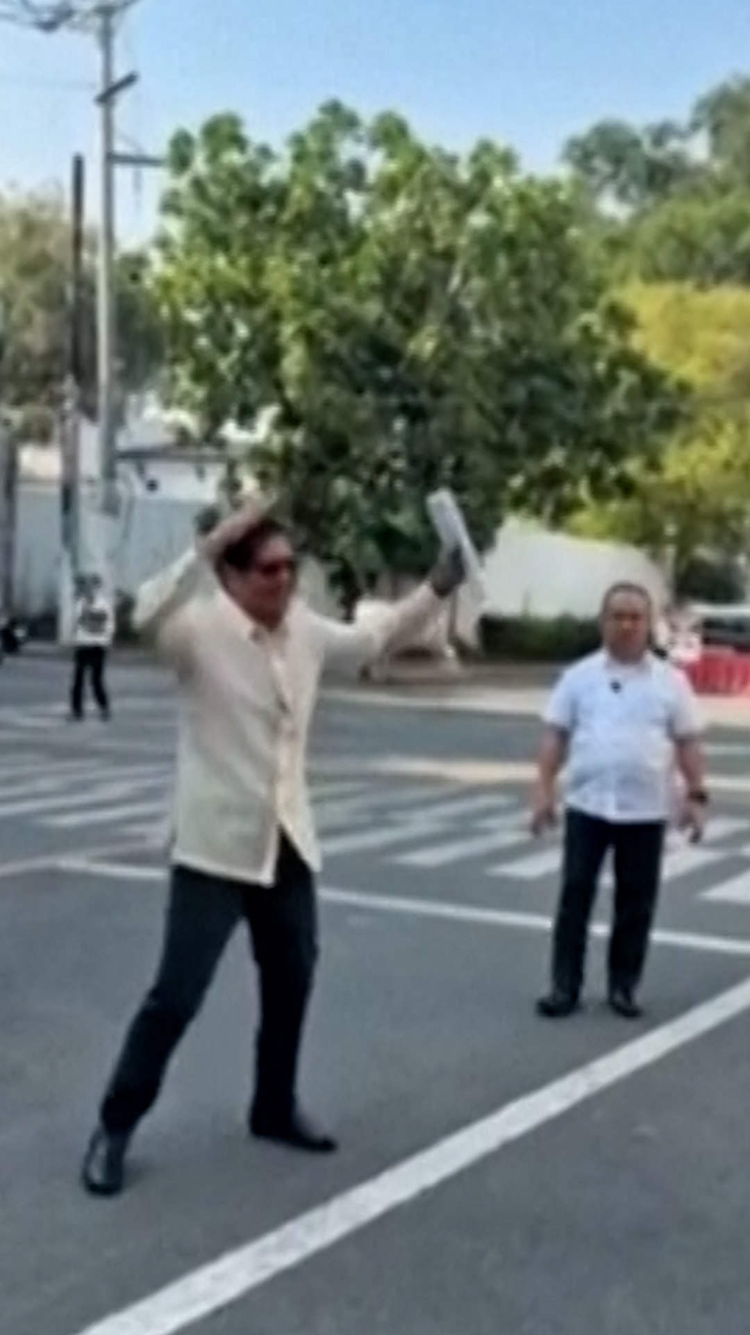 Marcos Jnr does star jumps to debunk health rumours