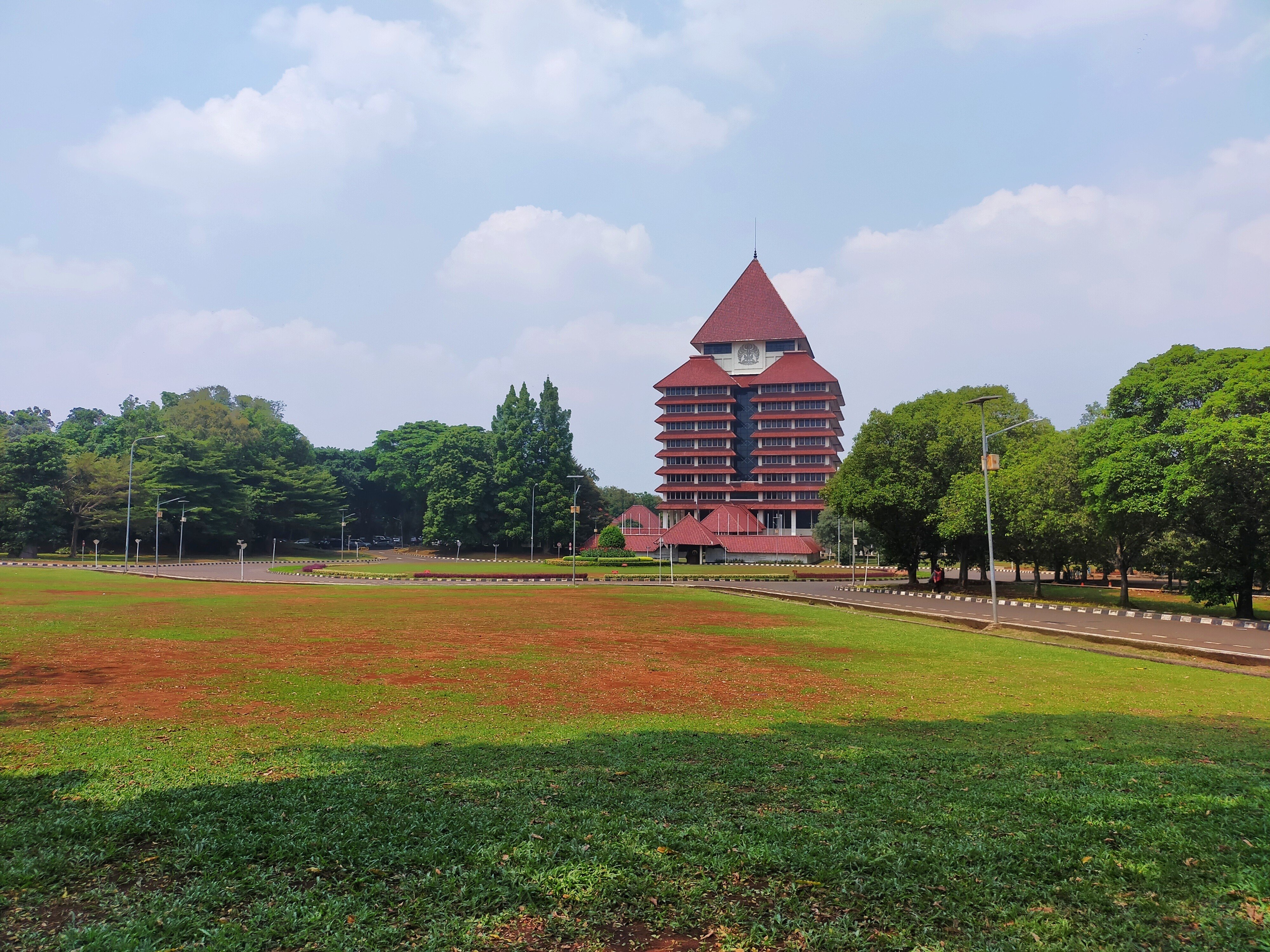 The rectorate building at the University of Indonesia. Sixteen law students from the university have been suspended after a sexually explicit group chat was leaked. Photo: Shutterstock