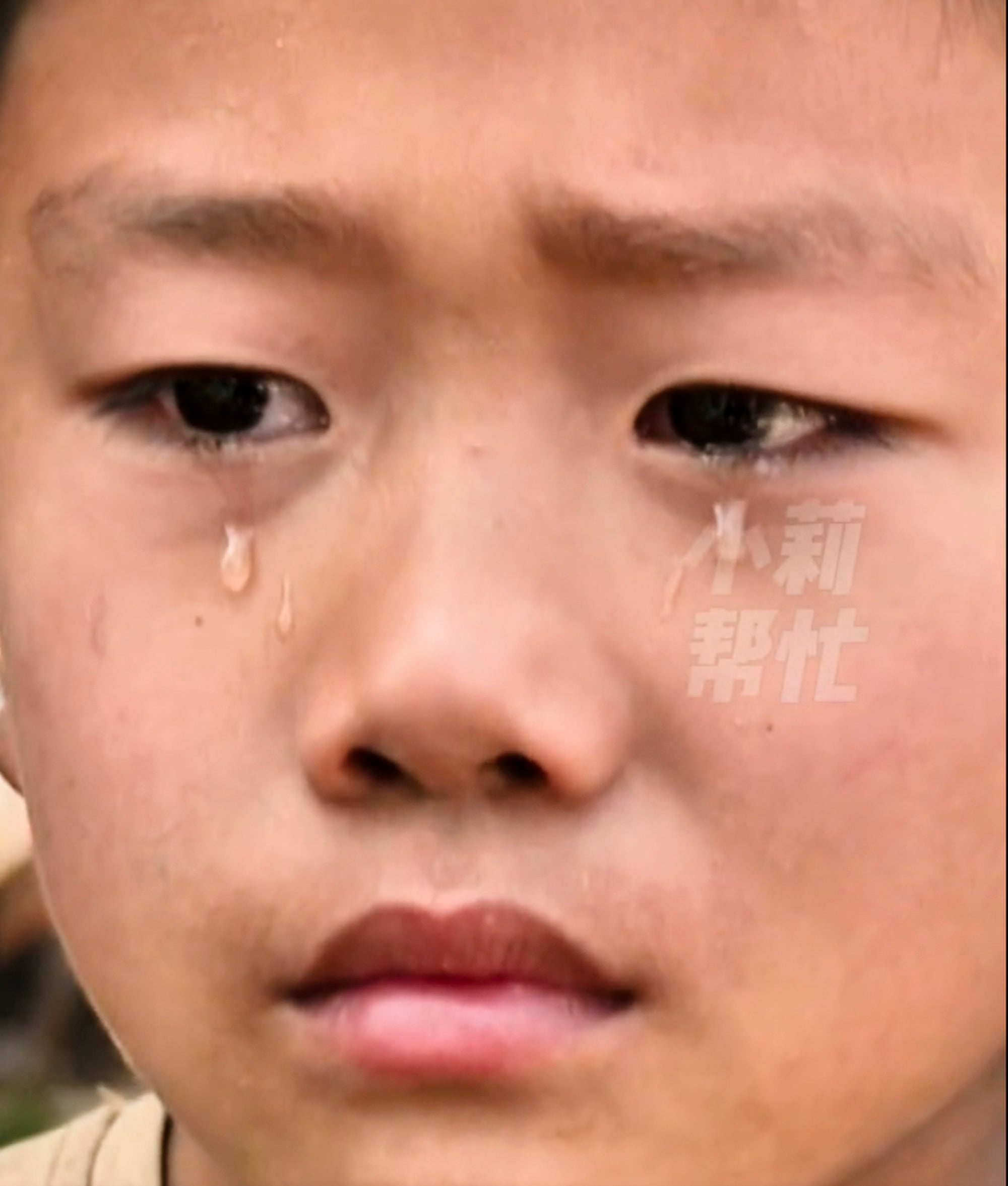 The boy’s grandfather said Zichen, above, often cries when he dreams about his late father. Photo: Weibo