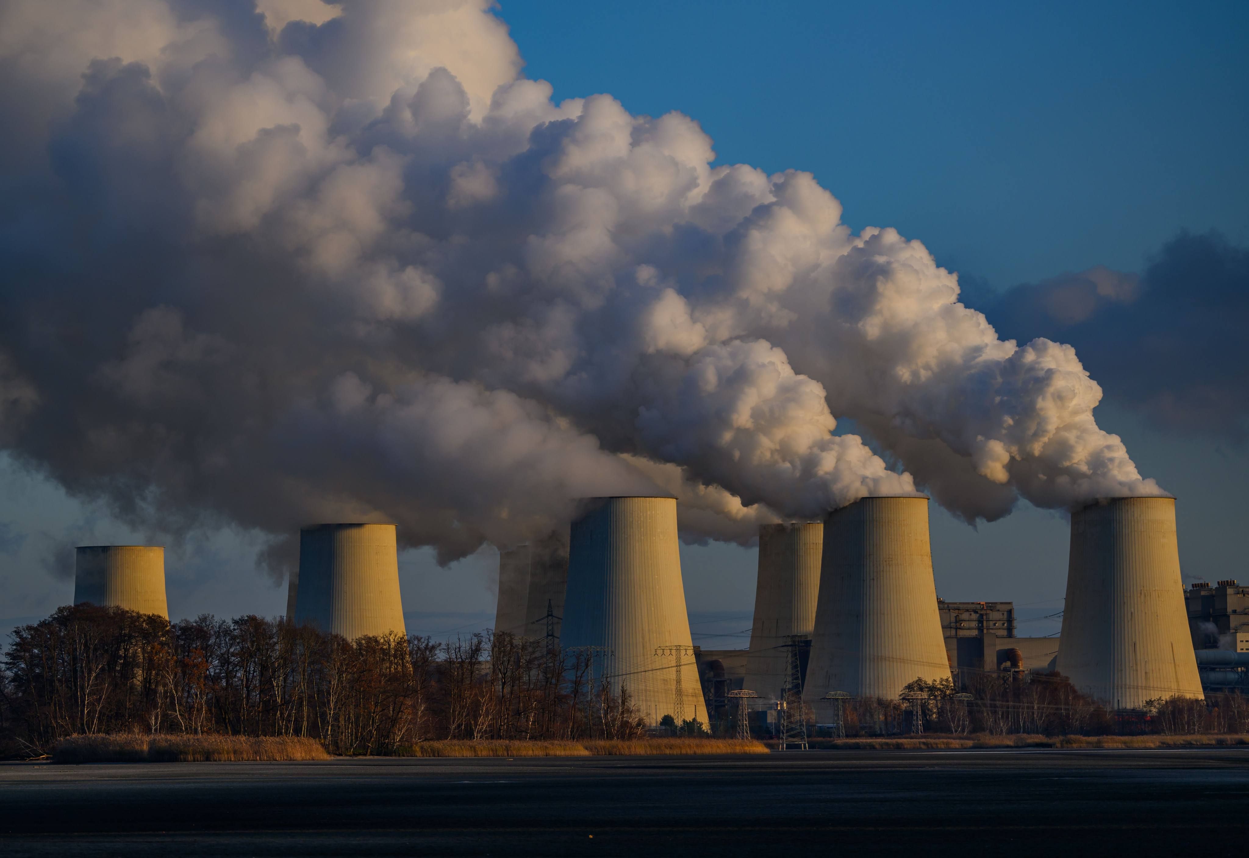 New research reveals the true economic cost of carbon emissions, linking major polluters to trillions in climate damages. Photo: dpa