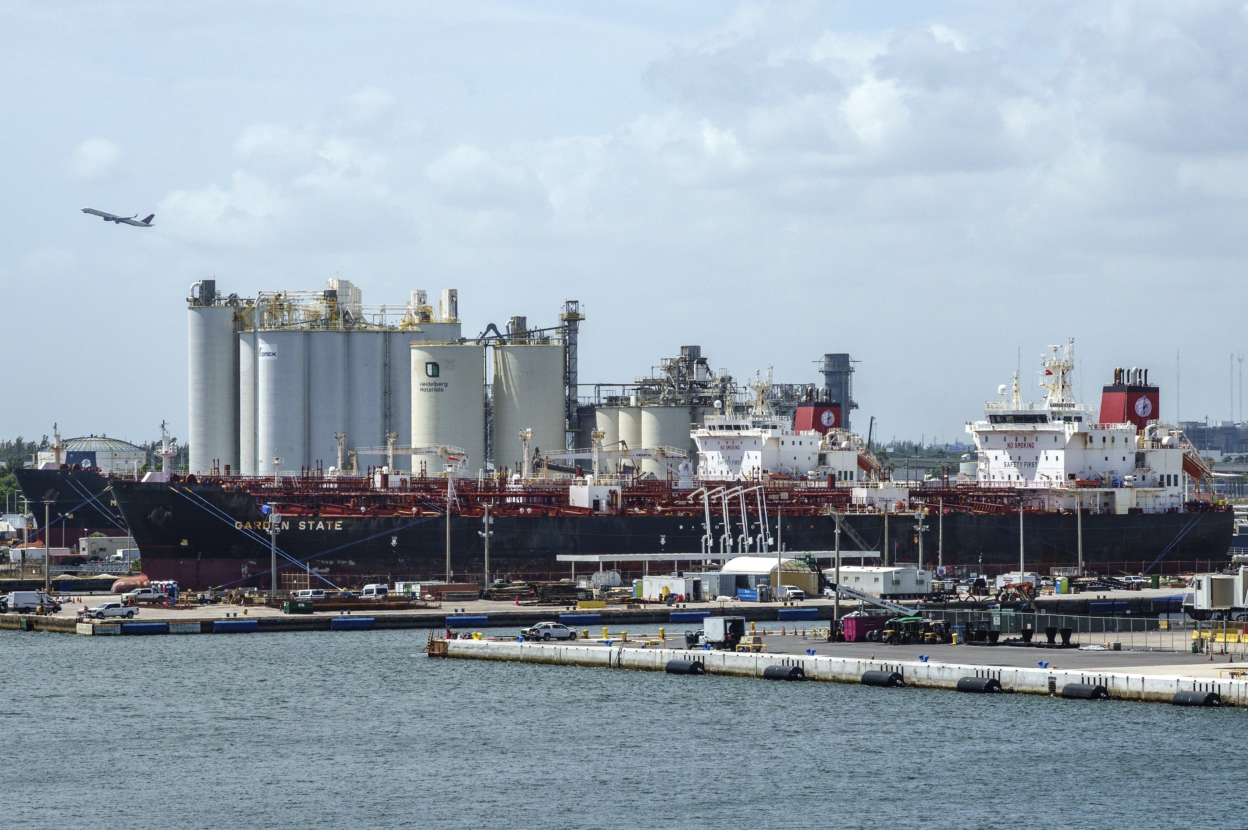 Tankers dock at the Port Everglades in Fort Lauderdale, Florida, on Tuesday. Photo: EPA