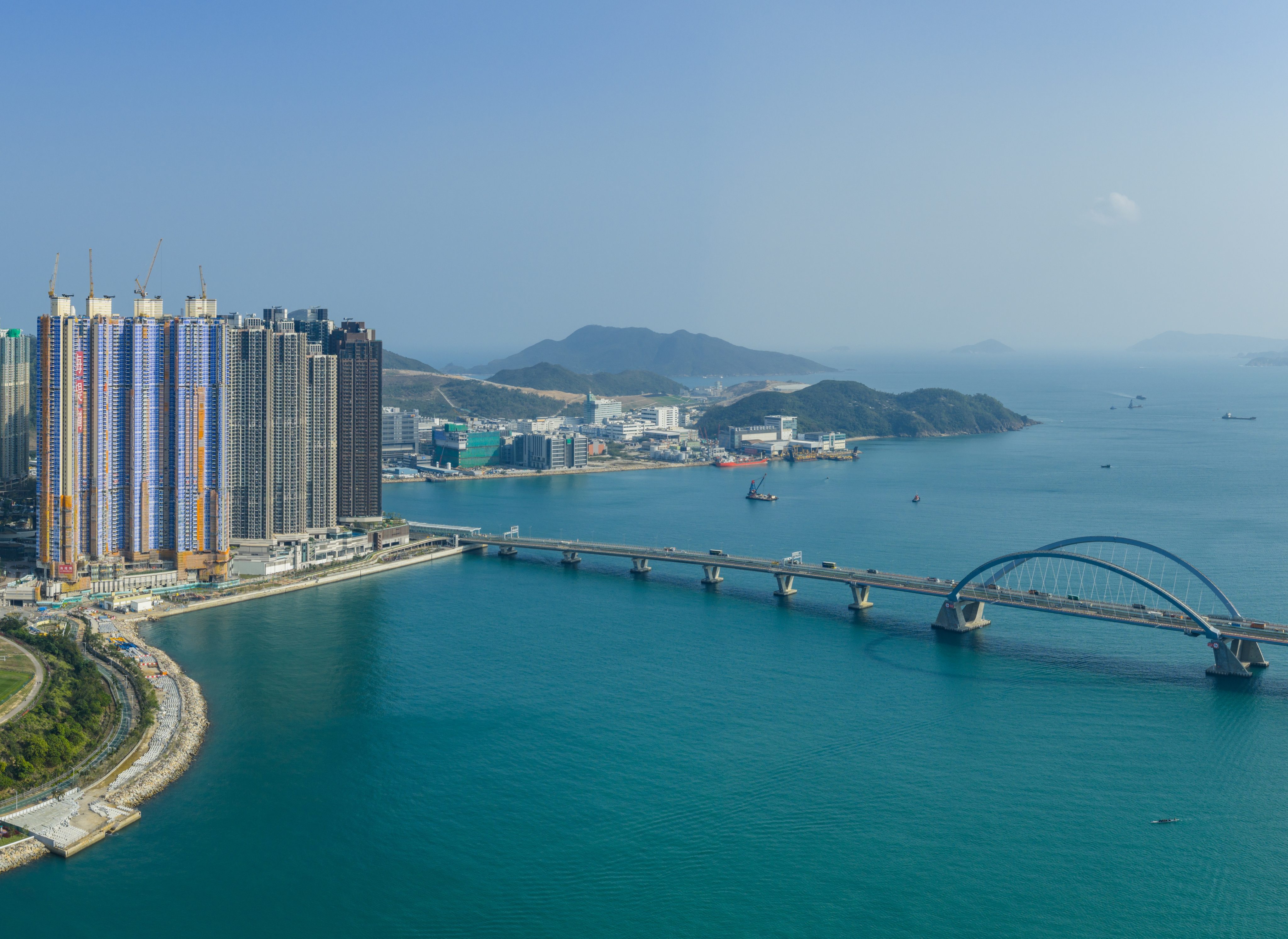 Sino Land’s La Mirabelle project sold 595 units over the past three weeks, generating more than HK$5.2 billion. Photo: Handout