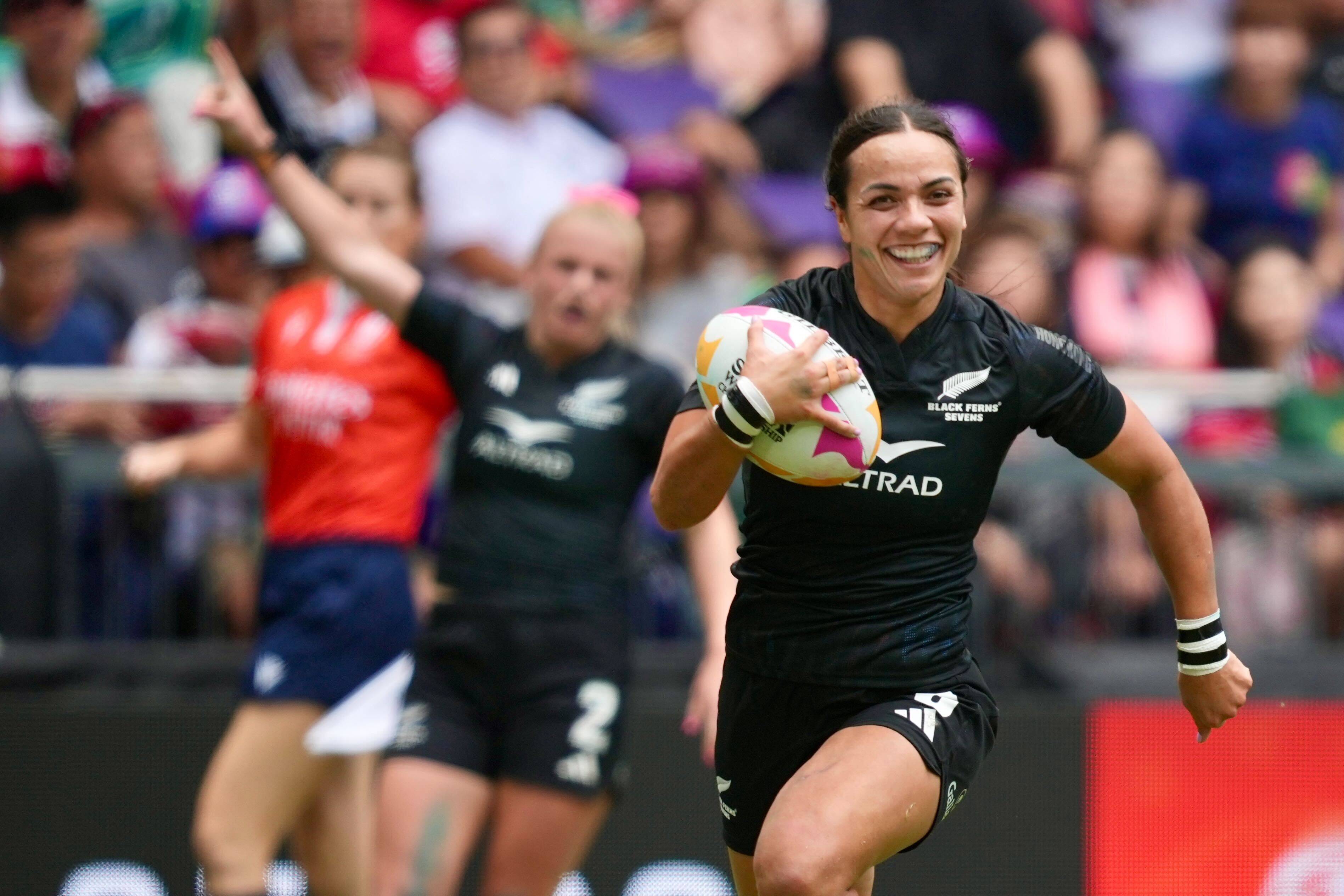 Stacey Waaka is a double try scorer against Canada at the Cathay/HSBC Hong Kong Sevens. Photo: Sam Tsang