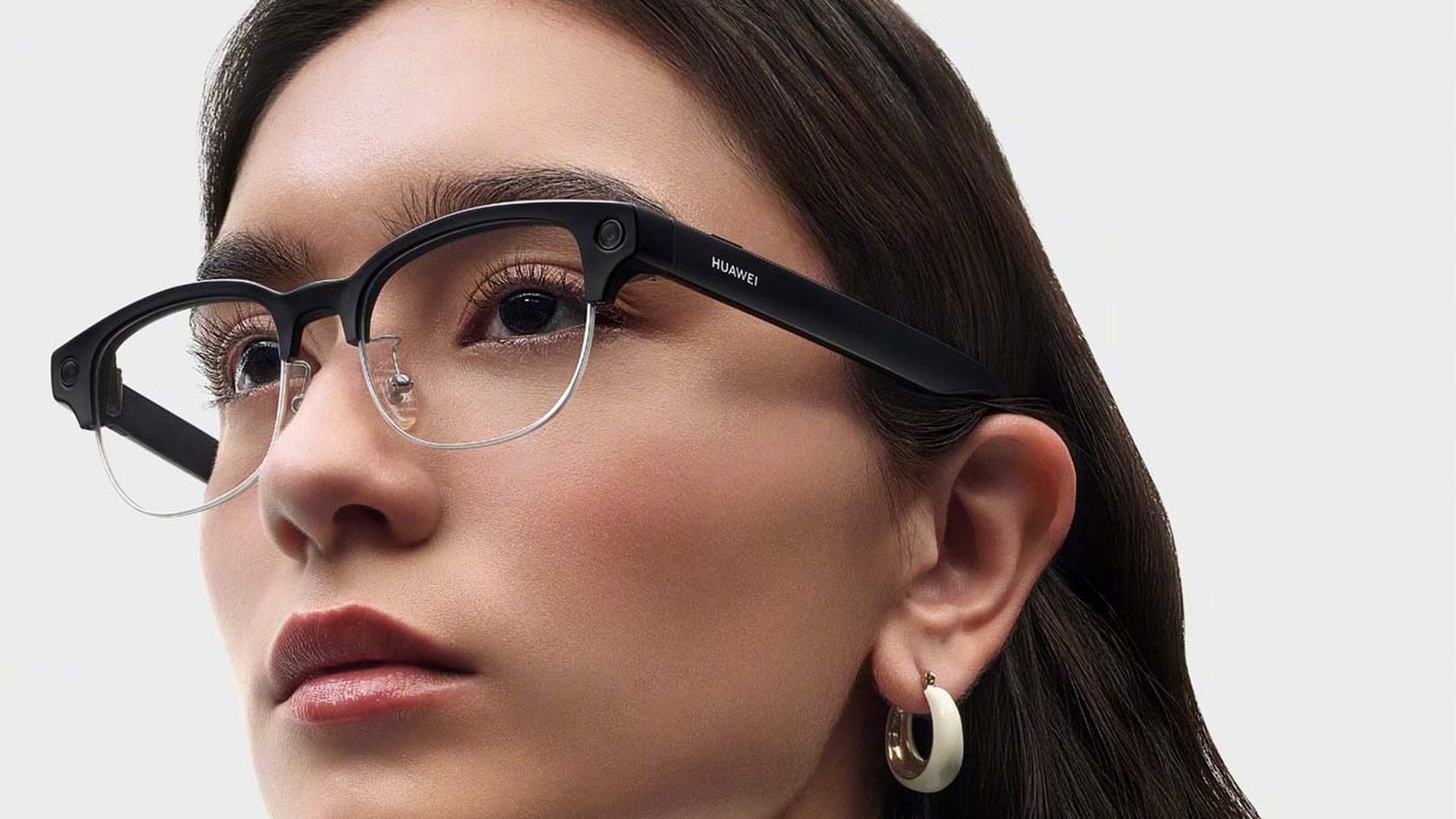 Huawei’s new AI eyewear weighs 35.5 grams and features various functions ranging from voice interaction to payments. Photo: Handout