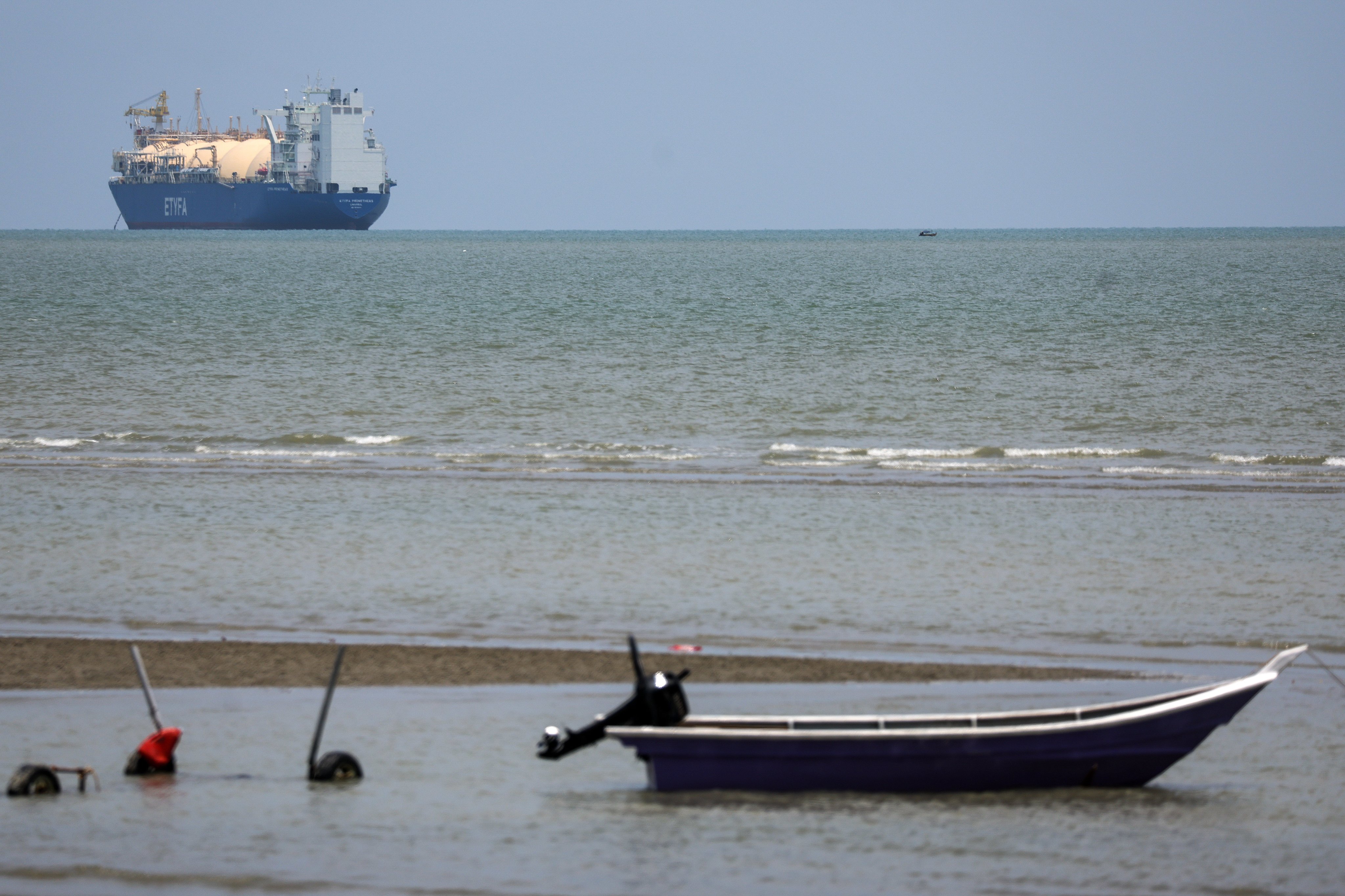 A liquefied natural gas (LNG) tanker travels through the Strait of Malacca off Malaysia on Wednesday. Photo: EPA