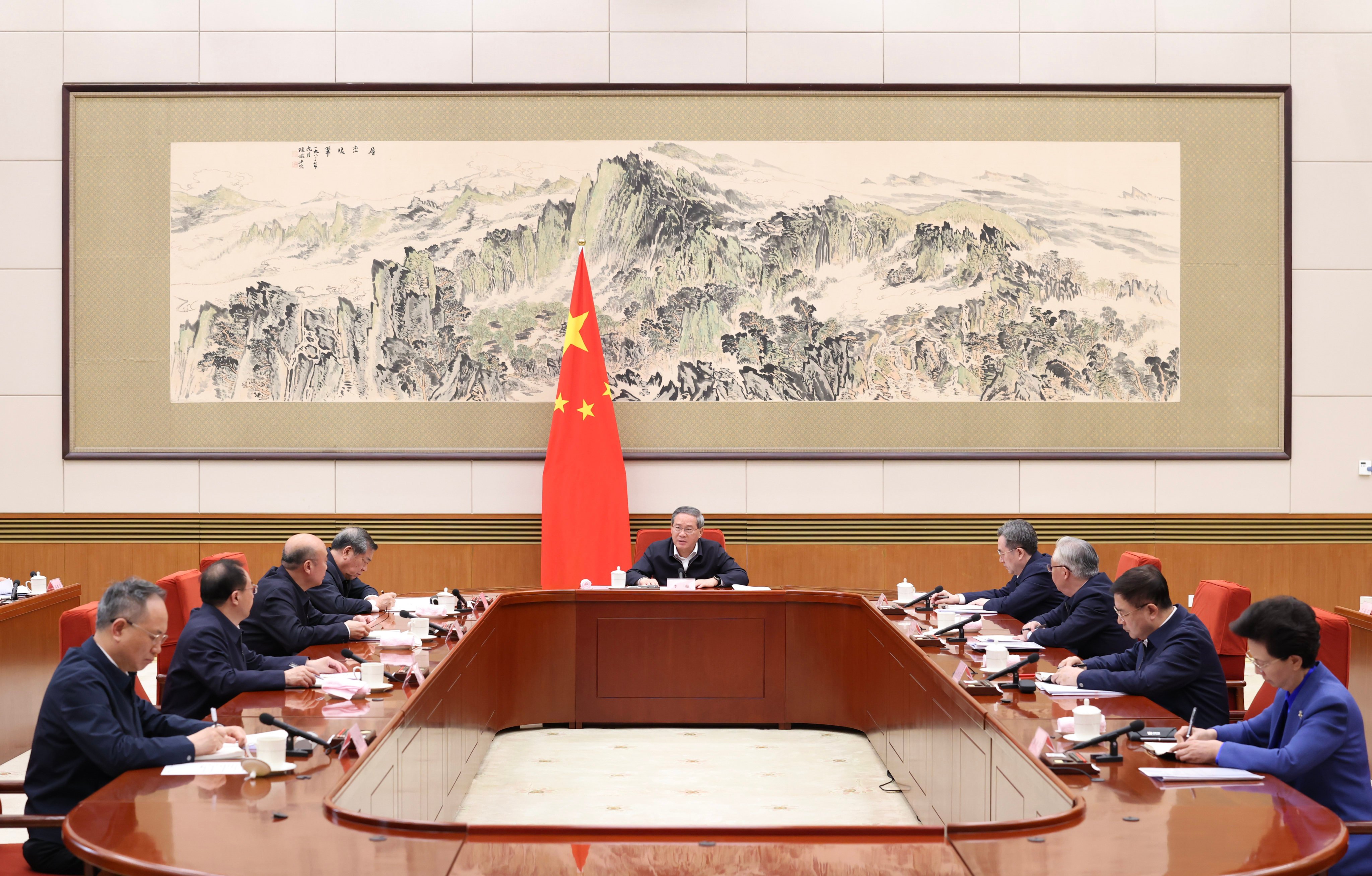 Premier Li Qiang presides over a State Council group study session on energy development on Monday. Photo Xinhua