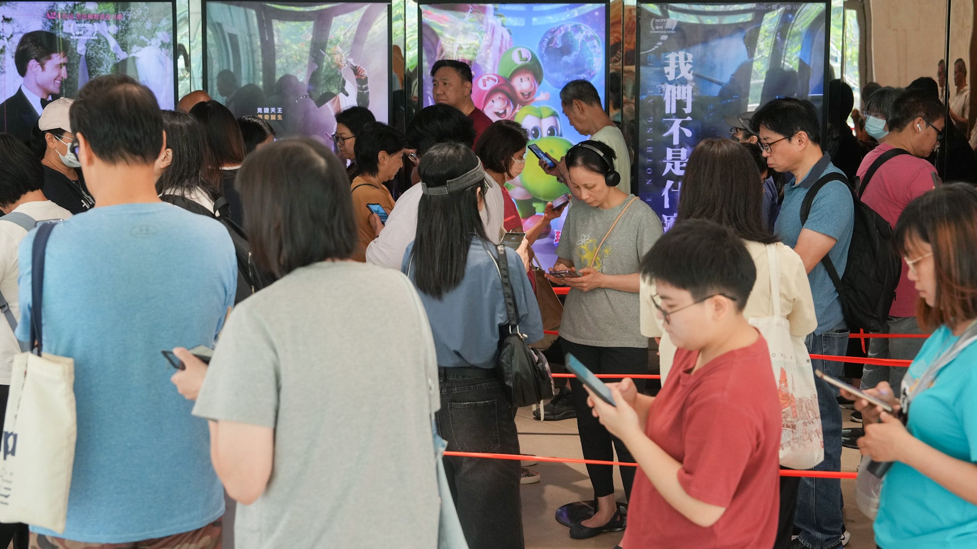 Citizens queue to make advance booking for movie tickets on Cinema Day 2026. Pictures taken at Star Cinema in Popcorn, Tseung Kwan O.
      22APR26   SCMP/ Sam Tsang