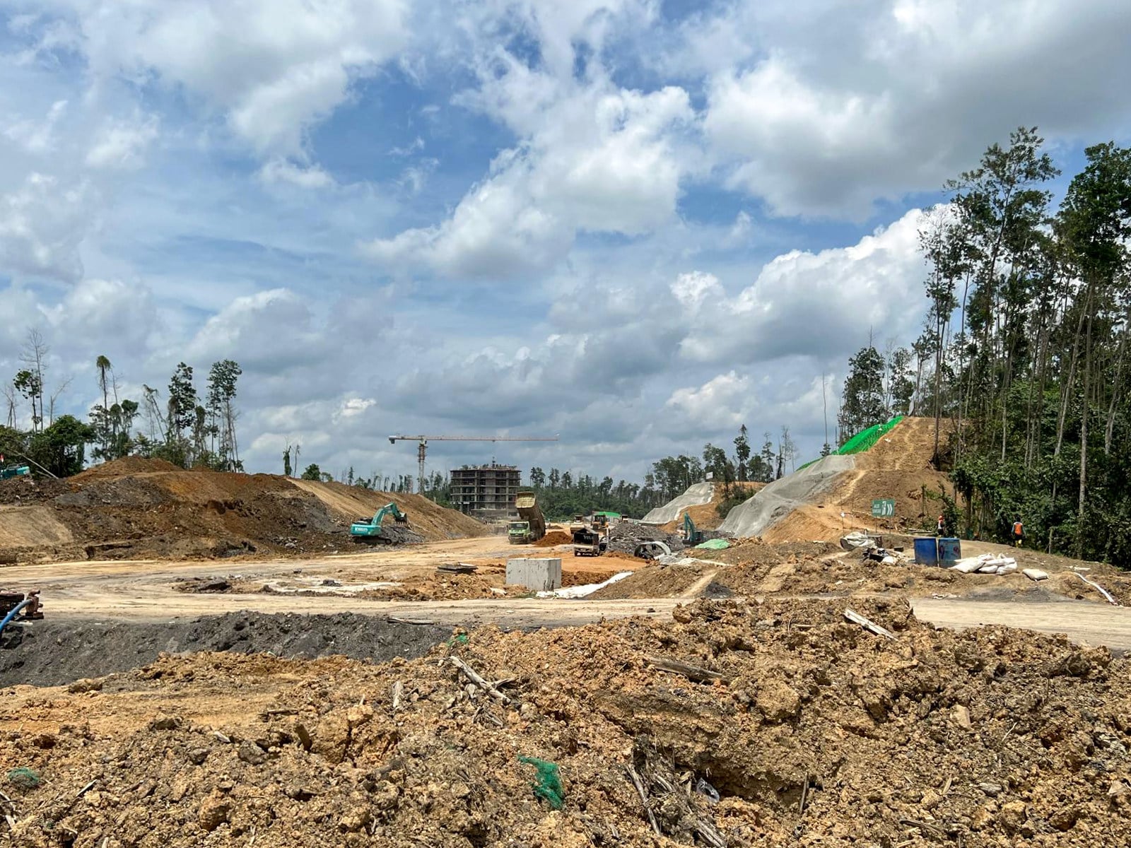 Construction started on a Chinese-invested commercial centre at Ibu Kota Nusantara, the future Indonesian capital, on September 22, 2025. Photo: Ralph Jennings