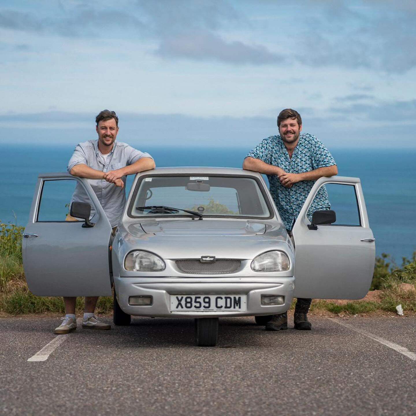 Oliver Jenks and Seth Scott with Sheila, the three-wheeler. Photo: Instagram/hold.mygear