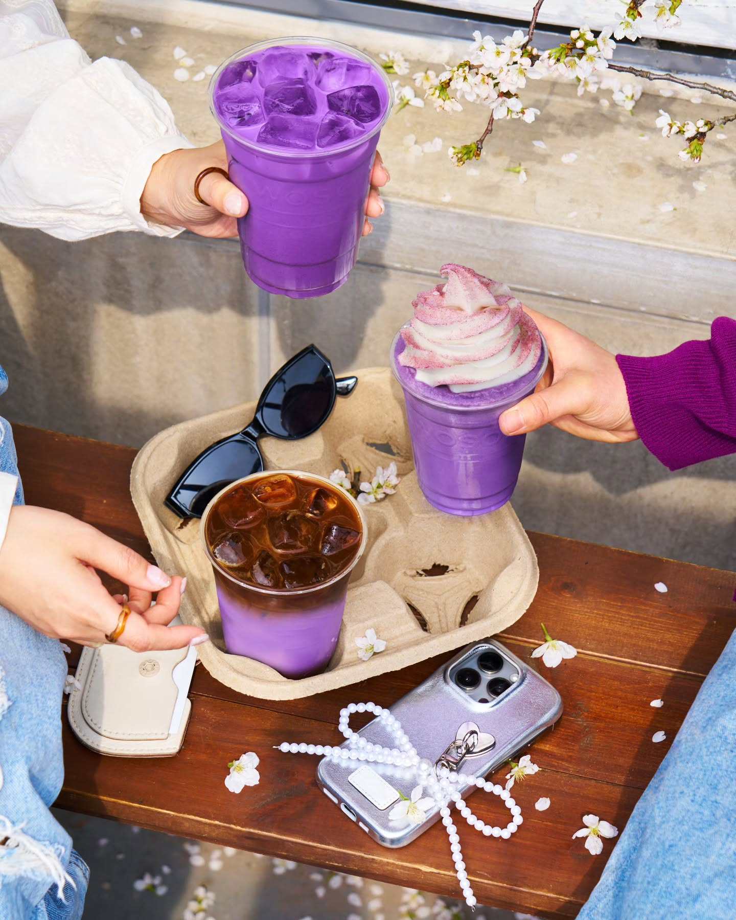 Ube-flavoured drinks from Korean coffee chain A Twosome Place. Photo: Instagram/atwosomeplace_official