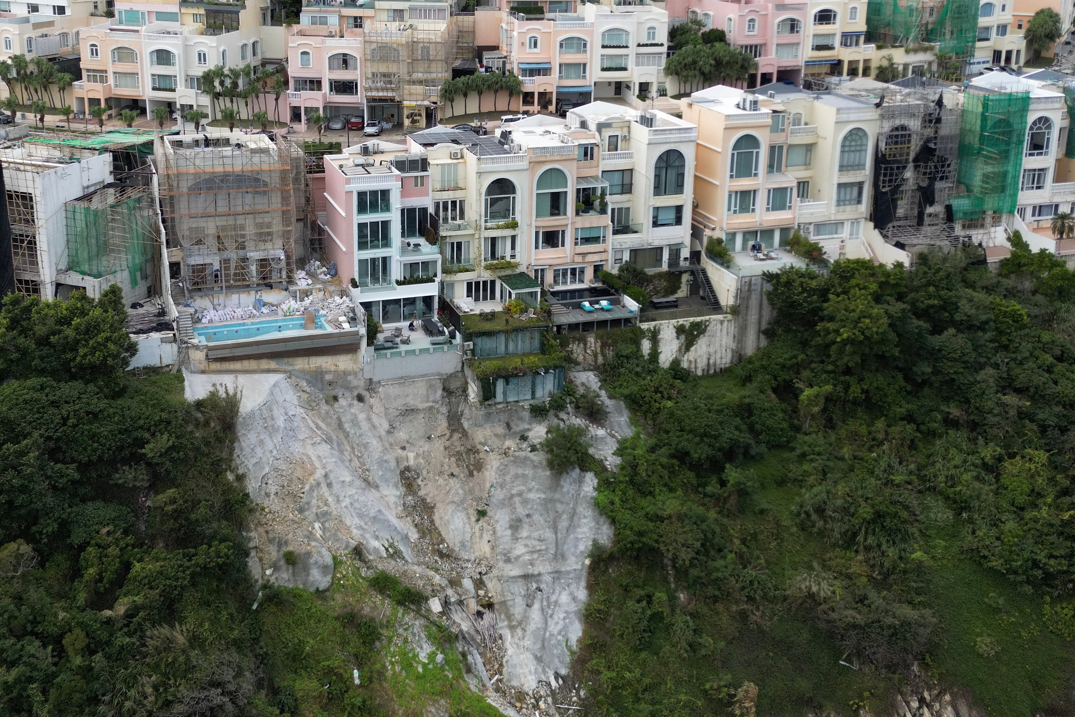 No 74 was among the first batch of properties inspected after landslides exposed unauthorised building works at homes along the estate’s seafront. Photo: Elson Li