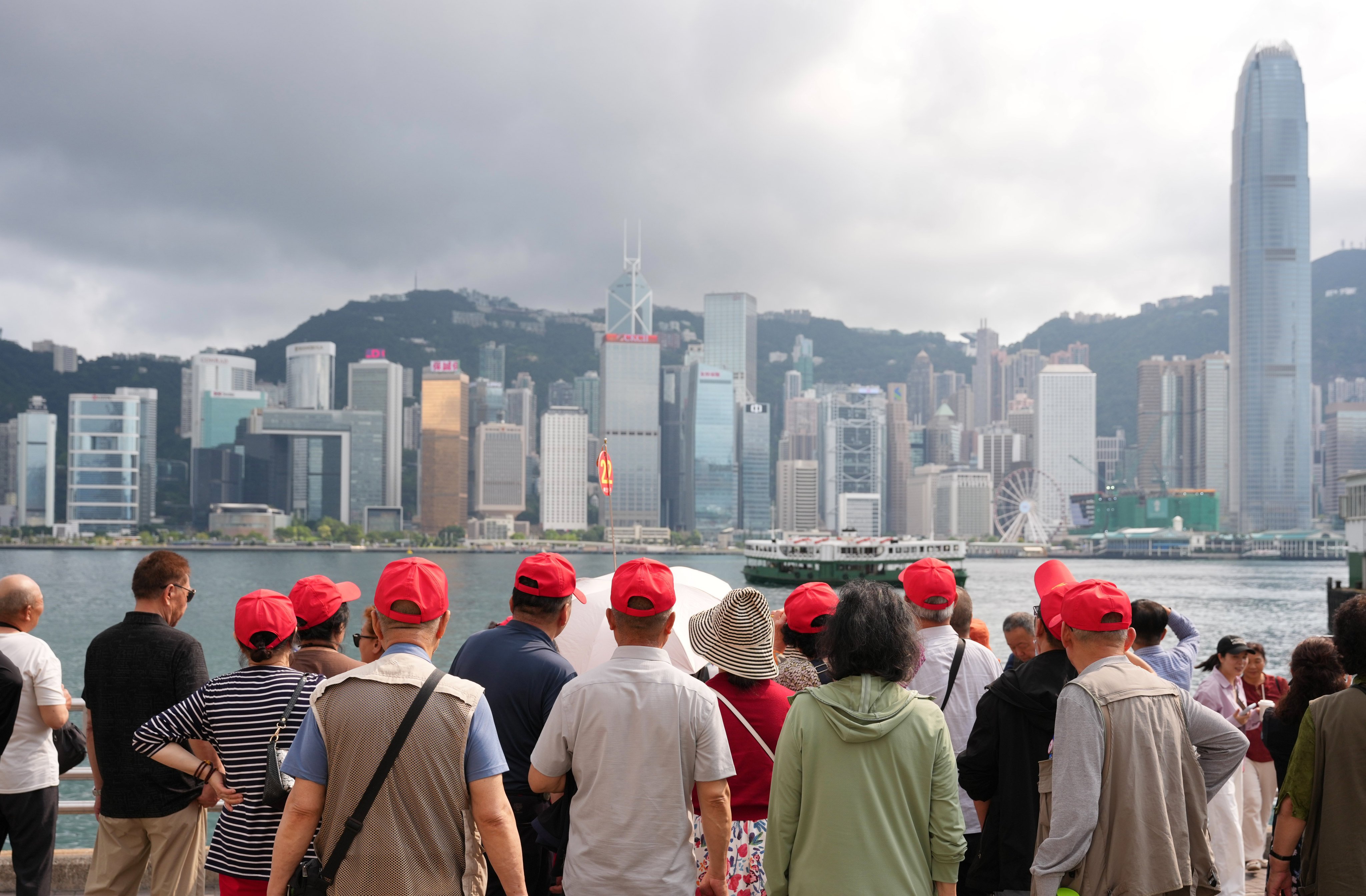 Mainland Chinese tourists have been returning to Hong Kong in large numbers, but are spending more cautiously, a study has shown. Photo: Karma Lo