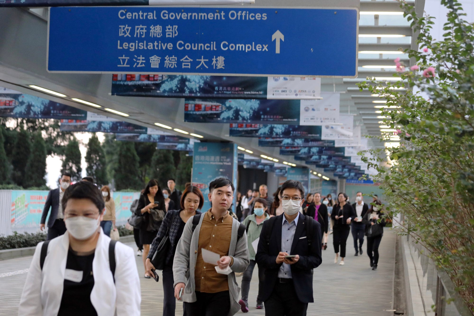 The new mechanism is pointing the civil service in the right direction, some observers say. Photo: Xiaomei Chen