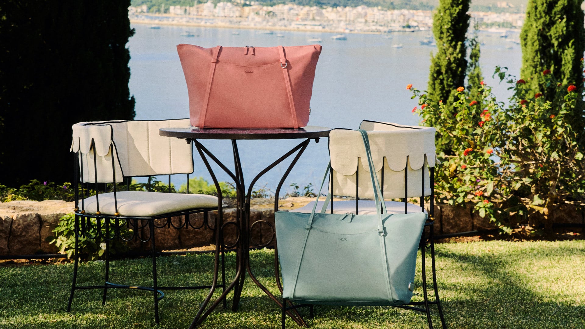 Tumi’s Voyageur Q tote comes in shades including Pink Clay and Thyme. Photo: Handout