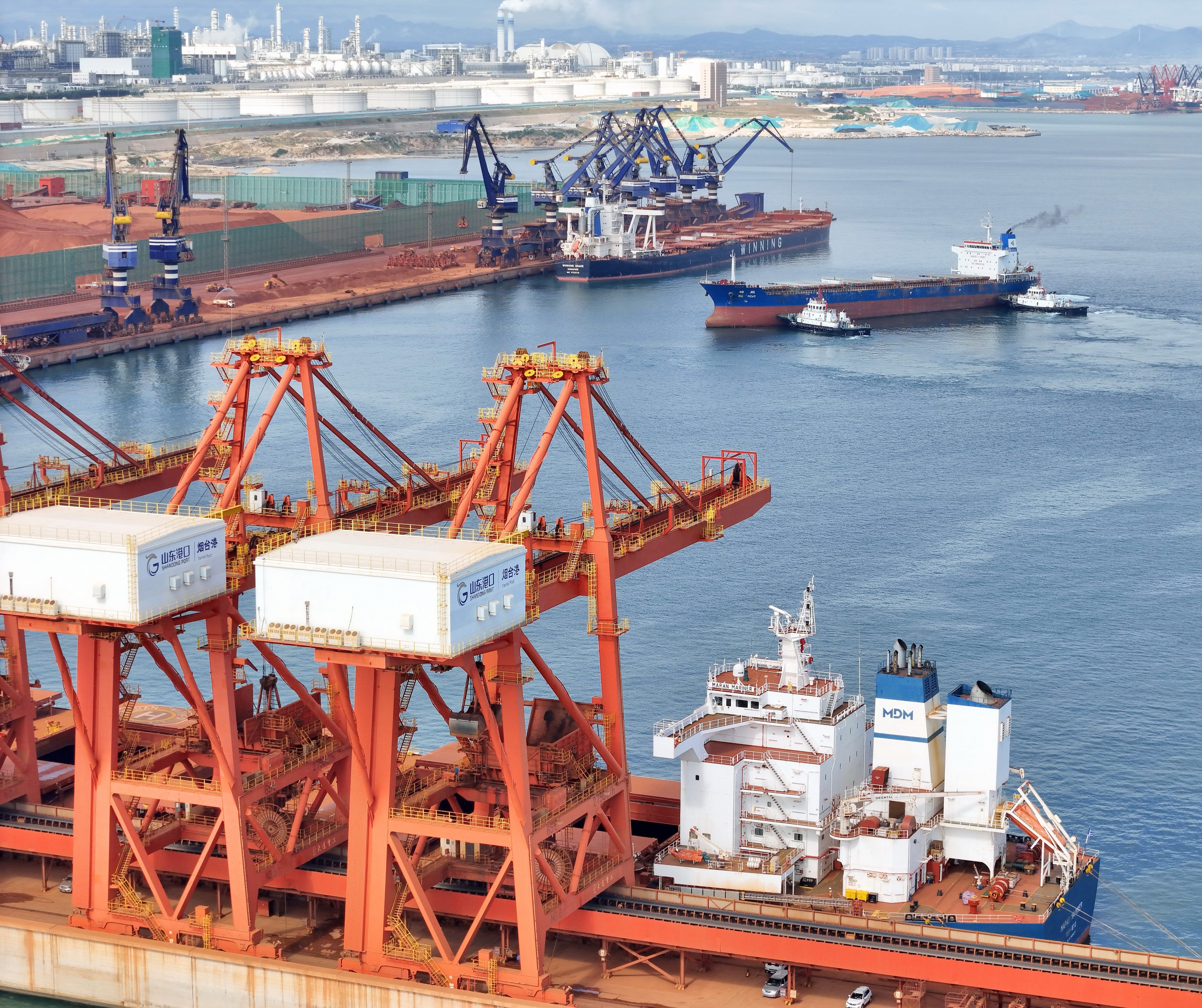 For the moment, Africa exports mostly raw materials to China, resulting in a wide trade imbalance. Photo: Getty Images