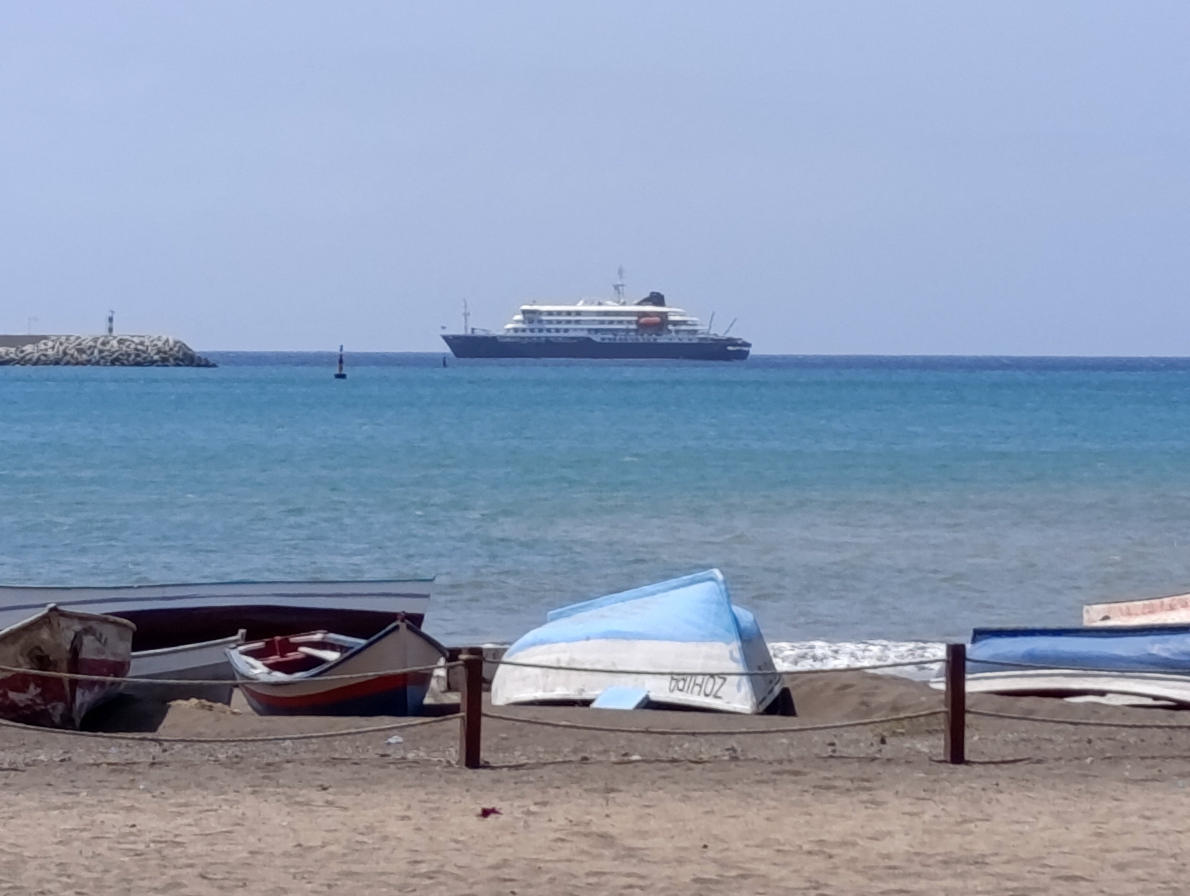 The MV Hondius, a cruise ship with nearly 150 people aboard, has been waiting for help off the coast of Cabo Verde. Photo: Reuters
