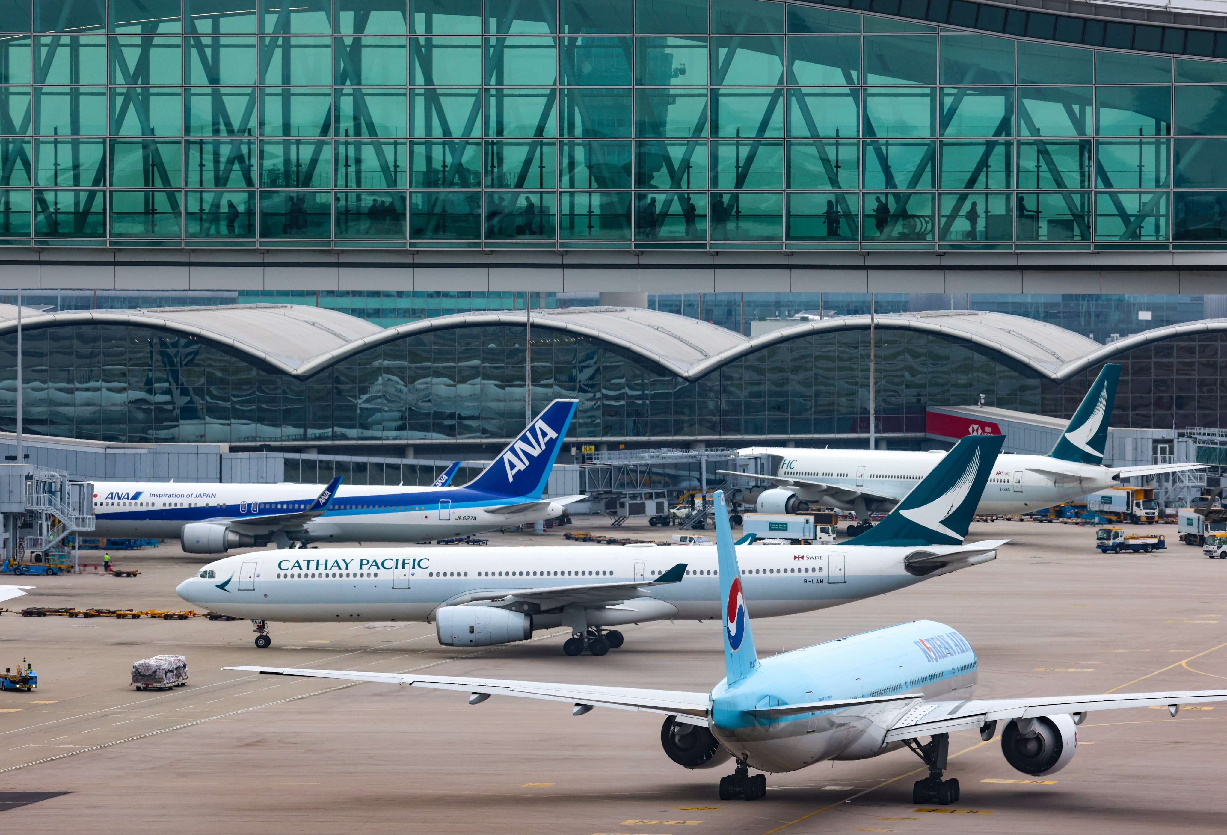 A view of Hong Kong International Airport in October 2025. Airport Authority Hong Kong has issued HK$19 billion in Hong Kong dollar-denominated bonds. Photo: Jelly Tse