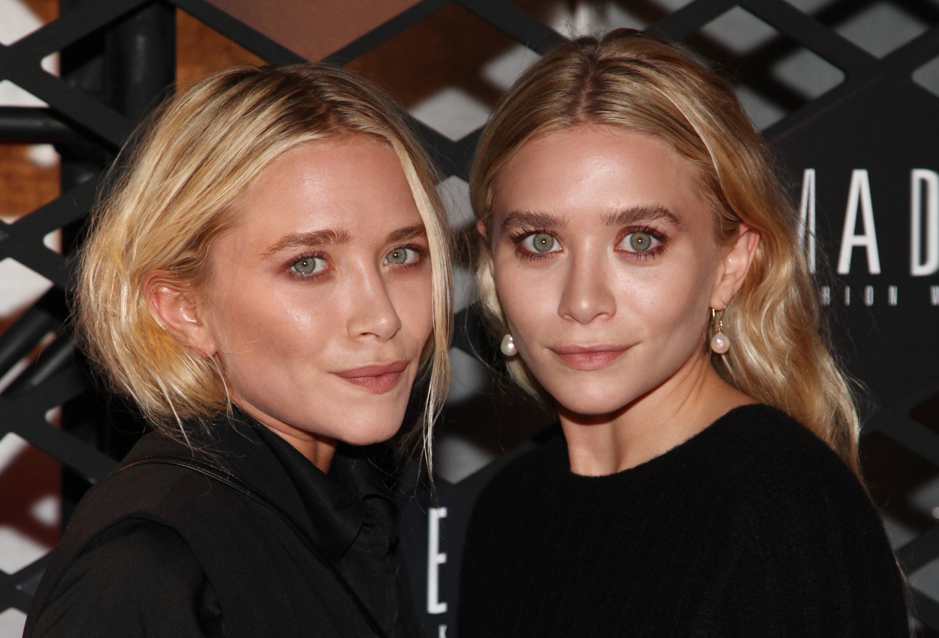 It all goes back to a casual hairstyle adopted by Mary-Kate Olsen and Ashley Olsen back in 2004. Photo: Getty Images