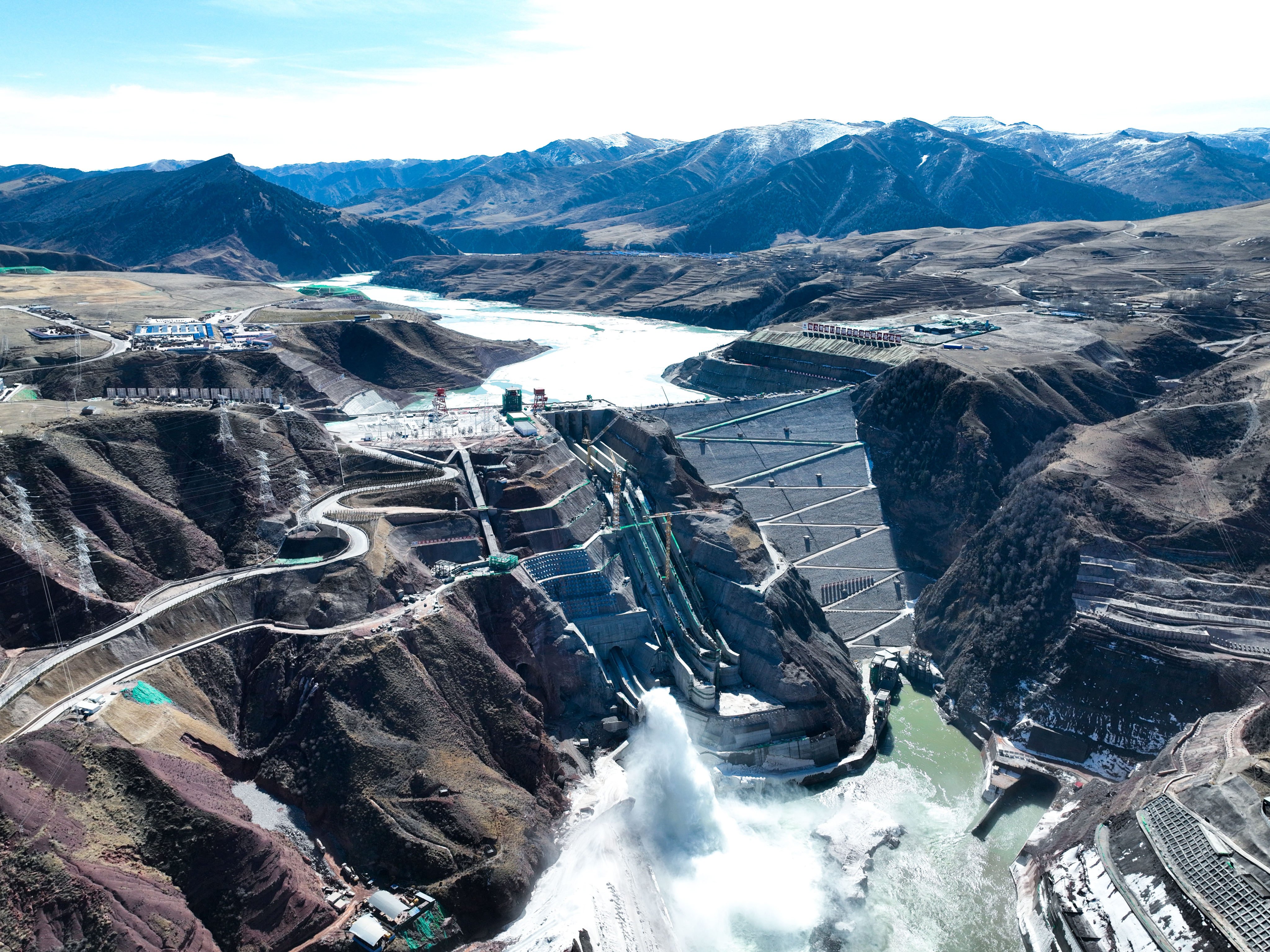 An aerial view of the Maerdang Hydropower Station on the upper reaches of the Yellow River in Qinghai province in 2024. The central government wants provinces like Qinghai to find their rightful place in national development, instead of becoming yet another manufacturing base. Photo: Xinhua