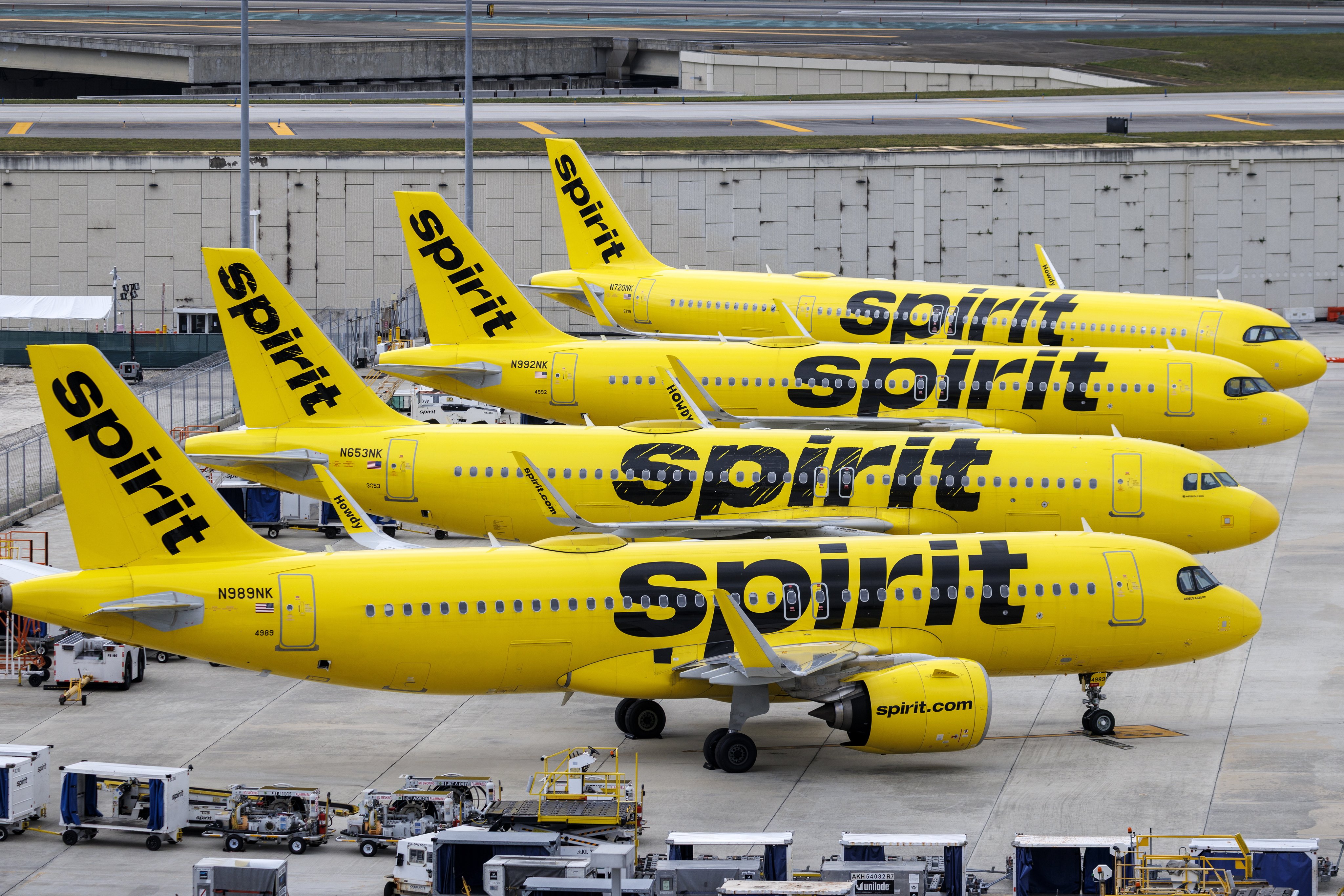 Spirit Airlines jets sit on a tarmac in the US state of Florida on Sunday after the company ceased operations. Photo: EPA