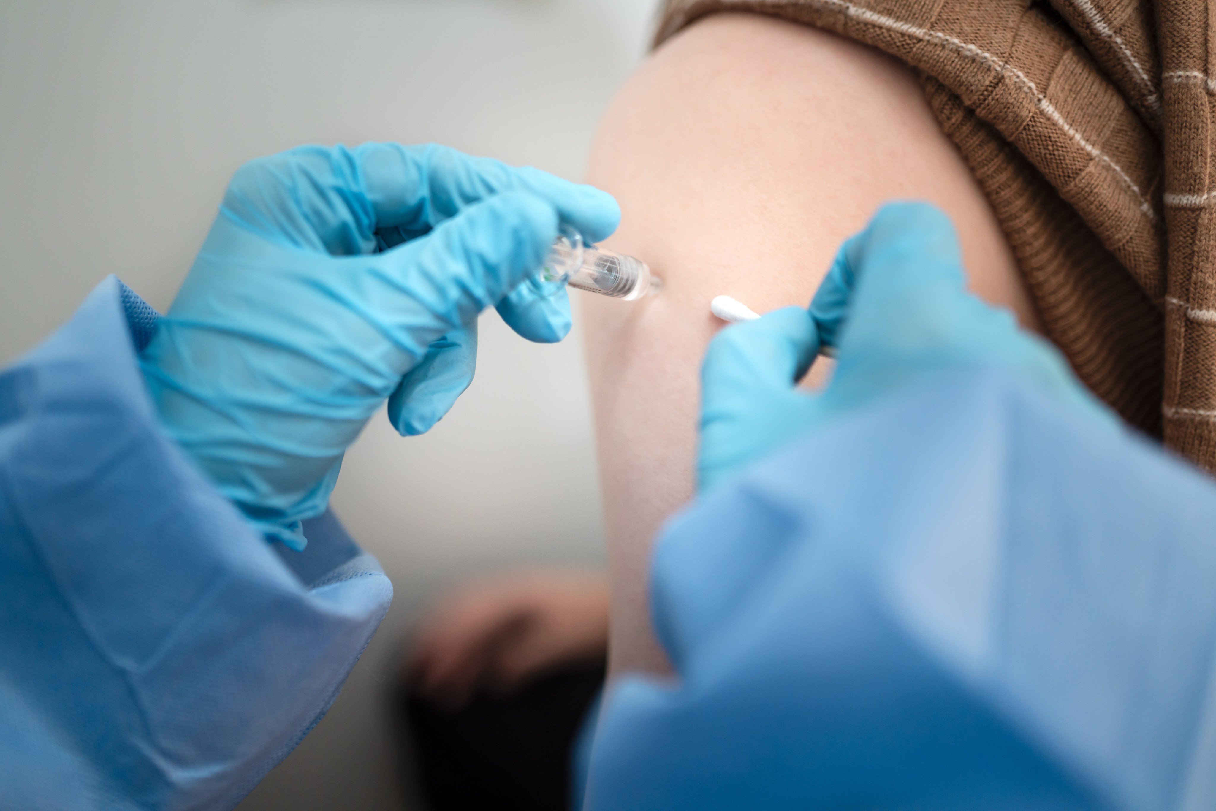 UN’s vaccination drive nears its 21 million target, reaching 18.3 million children in Africa and Asia. Photo: Getty Images