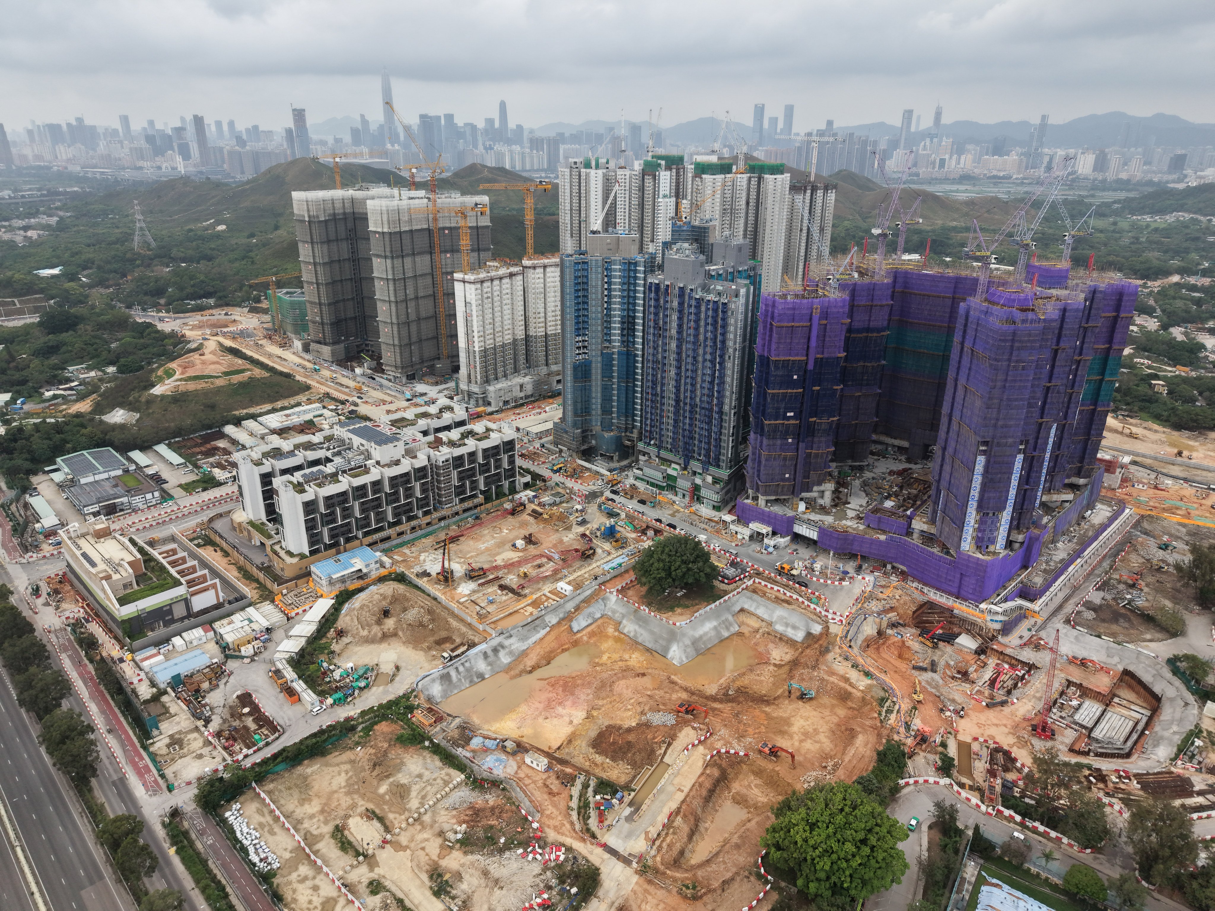 Construction in the Kwu Tung area, where a world-class fencing hall and swimming pool are planned for the Northern Metropolis. Photo: Eugene Lee