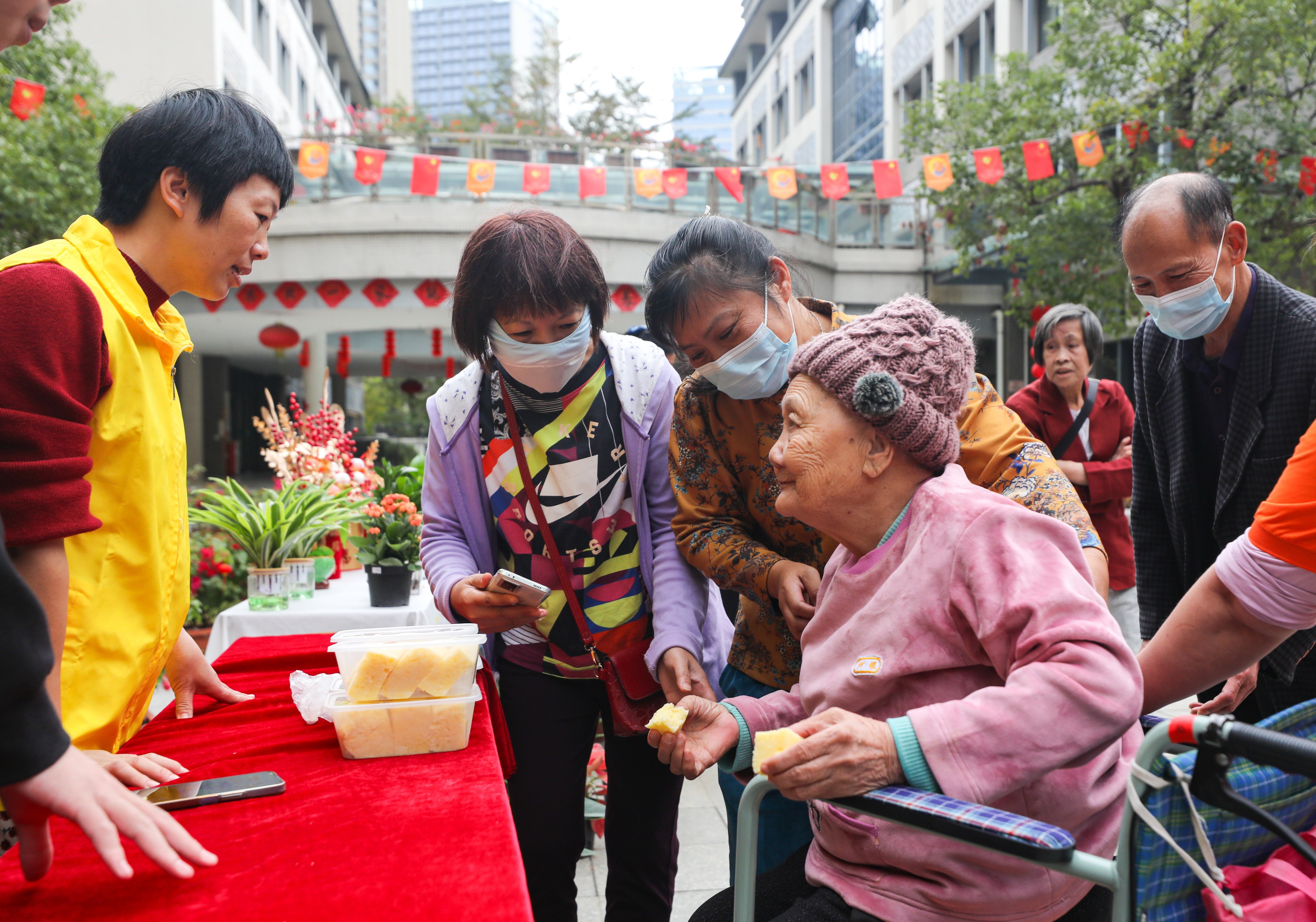 A Chinese New Year fair at an elderly home in Nansha, Guangzhou. Photo: Xiaomei Chen