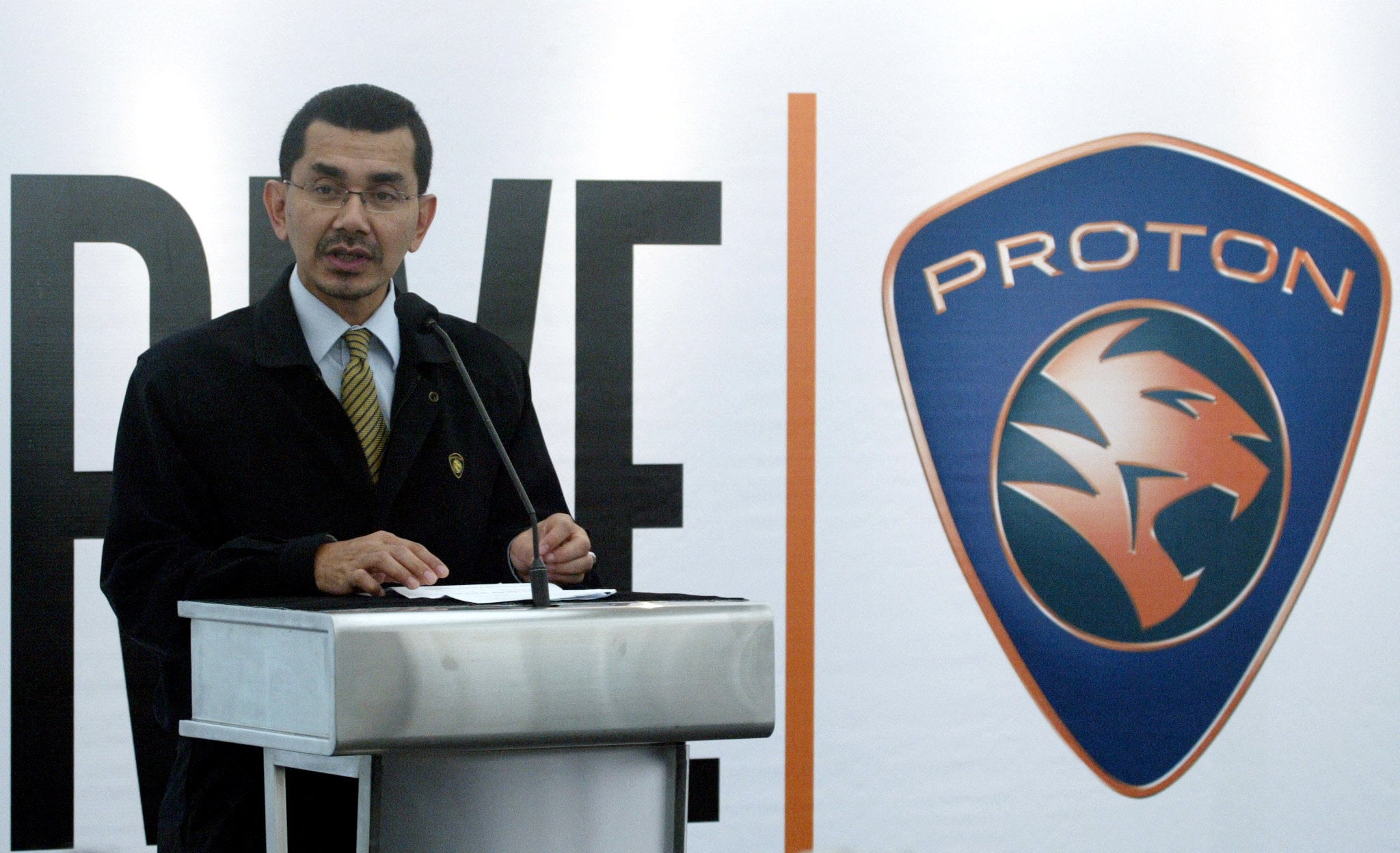 Syed Zainal Abidin Syed Tahir addressed a press conference in 2007 while he was managing director of Proton. Photo: AFP
