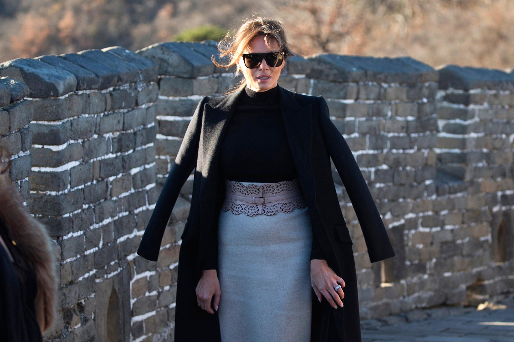 US first lady Melania Trump walks along the Mutianyu section of the Great Wall in Beijing on November 10, 2017. Photo: AP