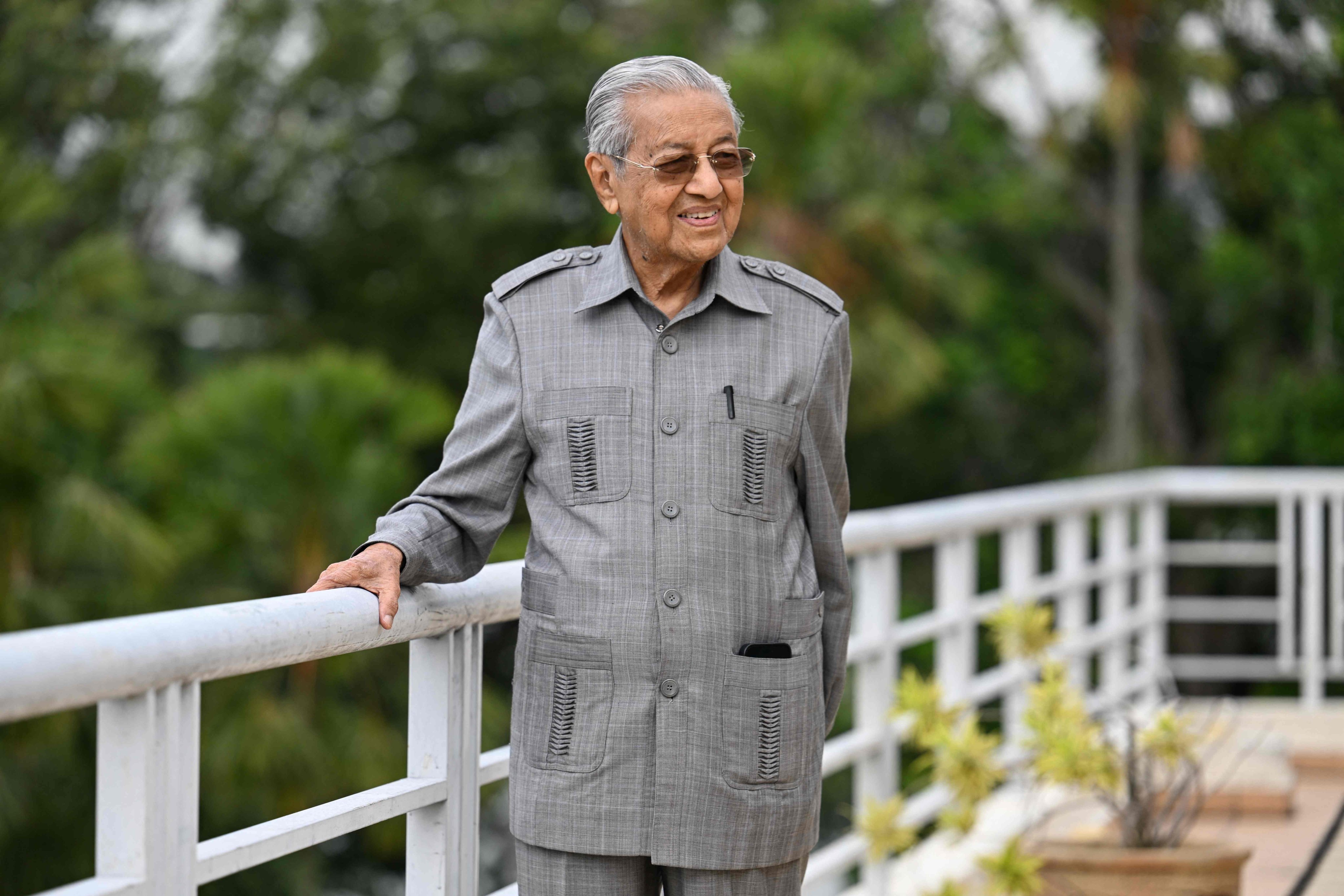 Malaysia’s former prime minister Mahathir Mohamad poses for a picture outside his office in Putrajaya on May 5 last year. Photo: AFP