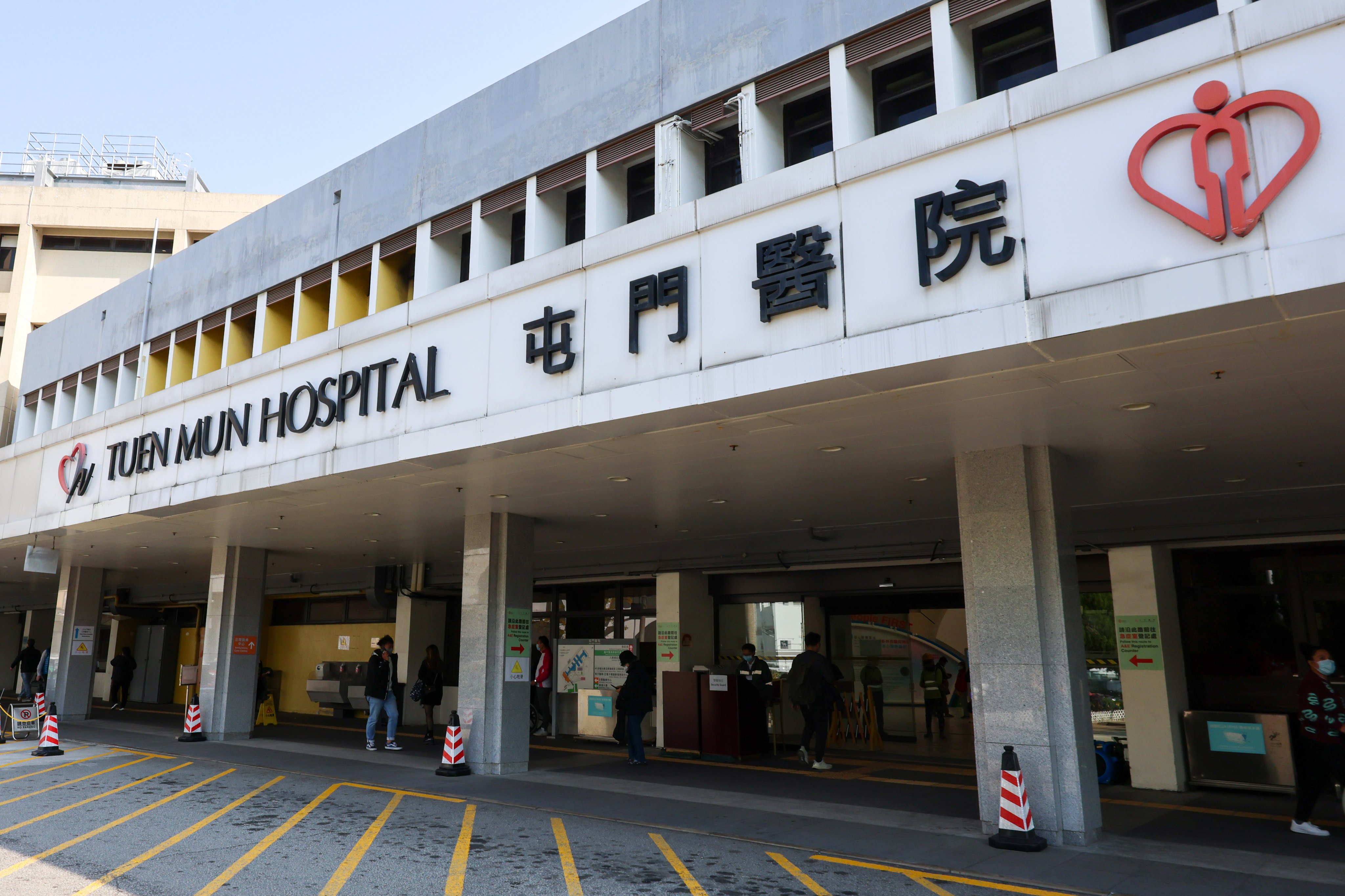 A report into the alleged blunder at Tuen Mun Hospital is expected within eight weeks. Photo: Jelly Tse