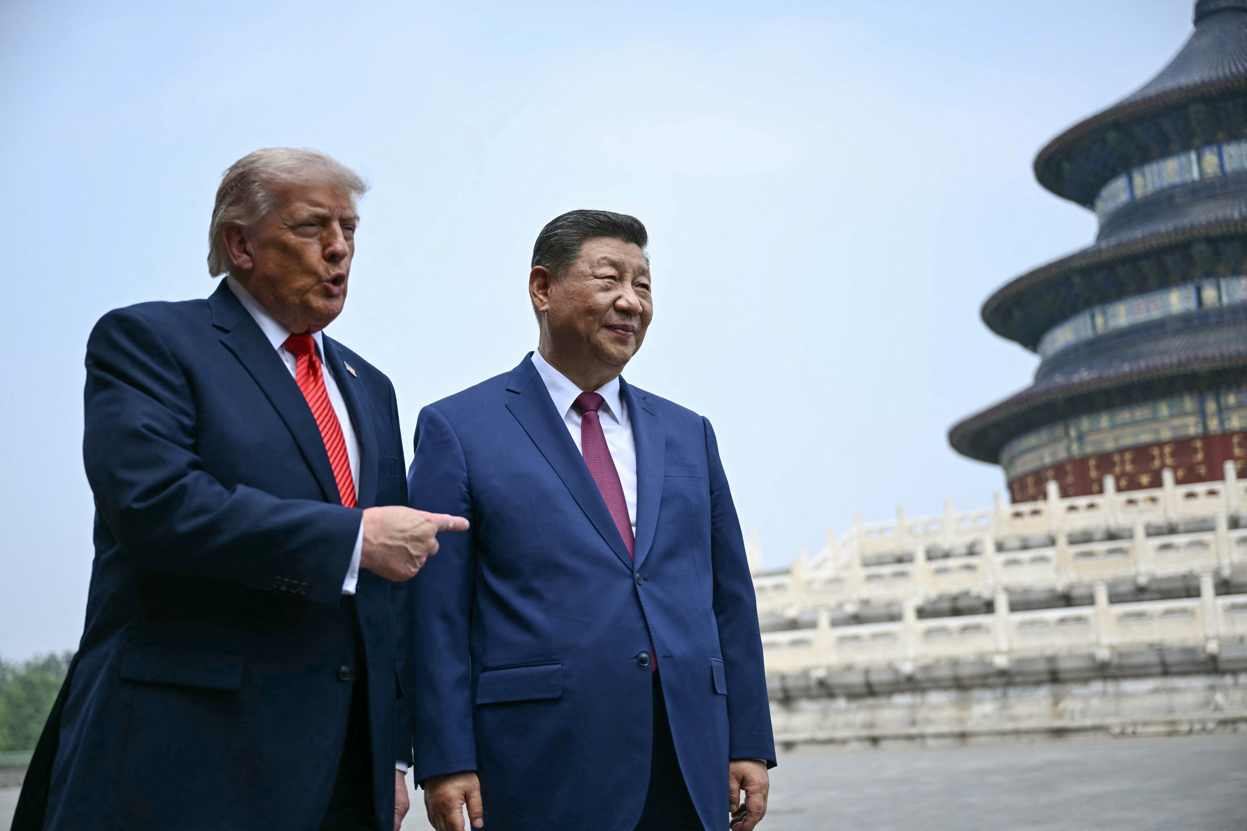 China's President Xi Jinping (R) and US President Donald Trump visit the Temple of Heaven in Beijing on May 14, 2026.   BRENDAN SMIALOWSKI/Pool via REUTERS