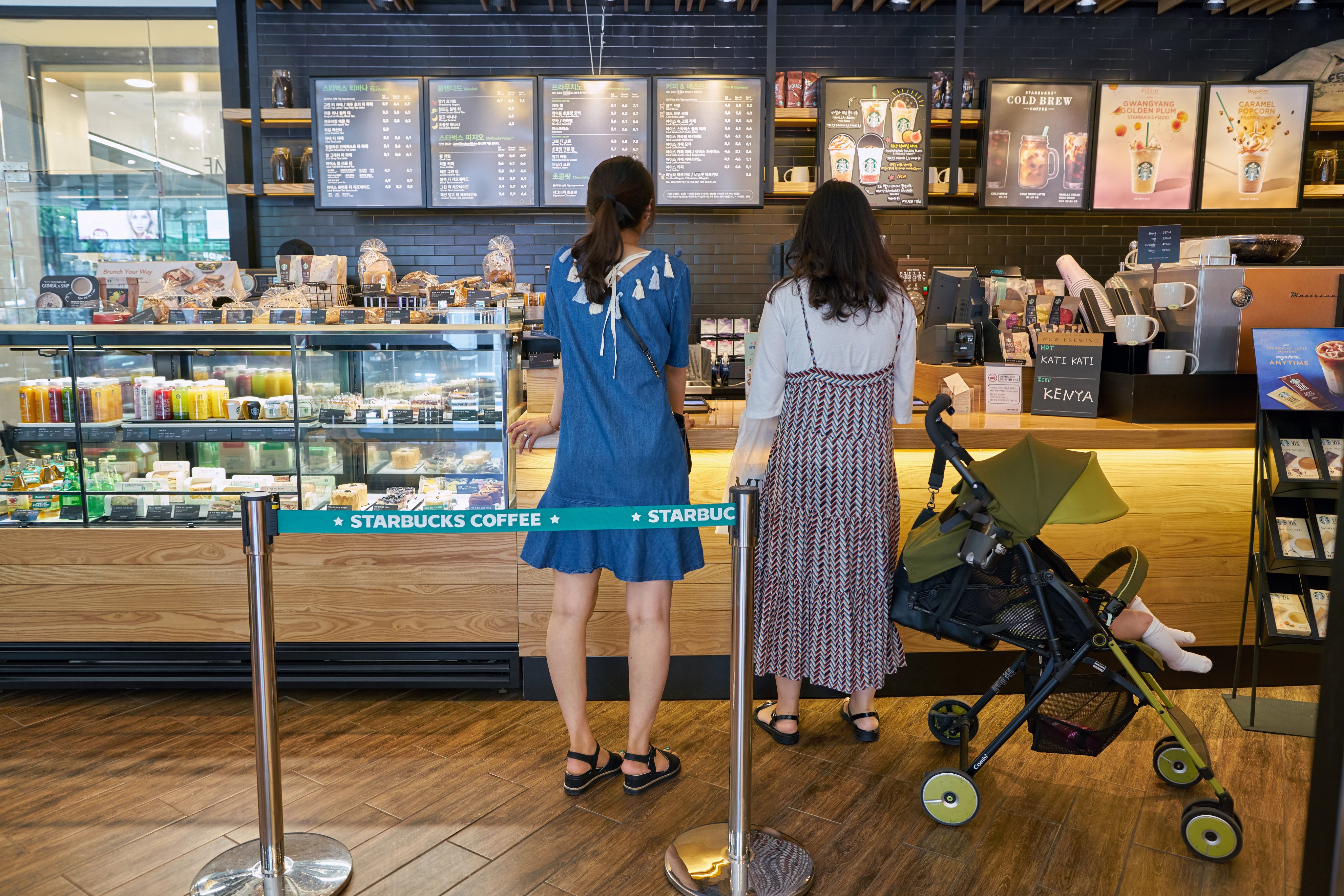 A Starbucks outlet in Busan, South Korea. Photo: Shutterstock