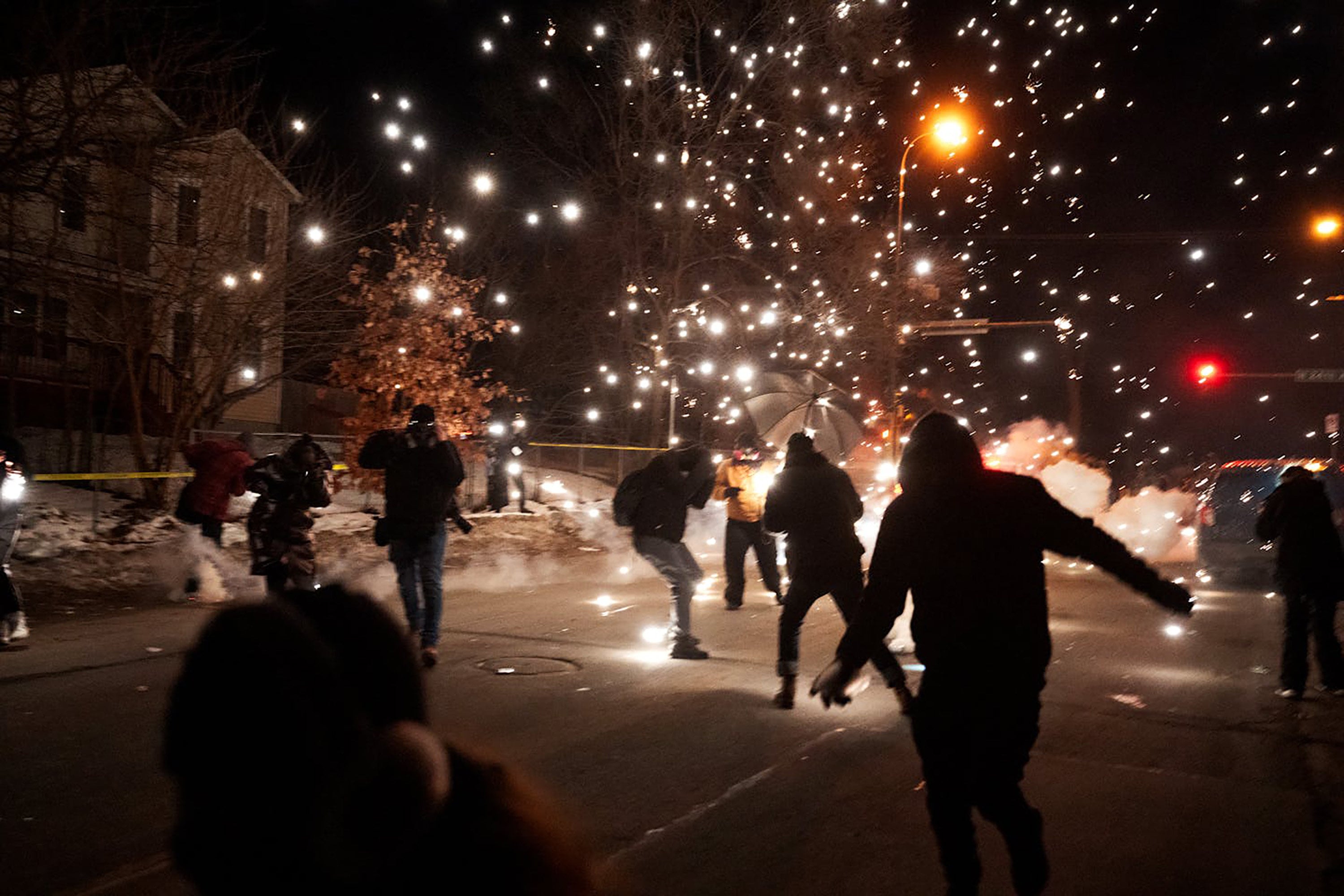 Protesters clash with ICE agents over the shooting of Julio Cesar Sosa-Celis, who was fleeing agents, in Minneapolis, Minnesota on January 14. Photo: The Minnesota Star Tribune / TNS